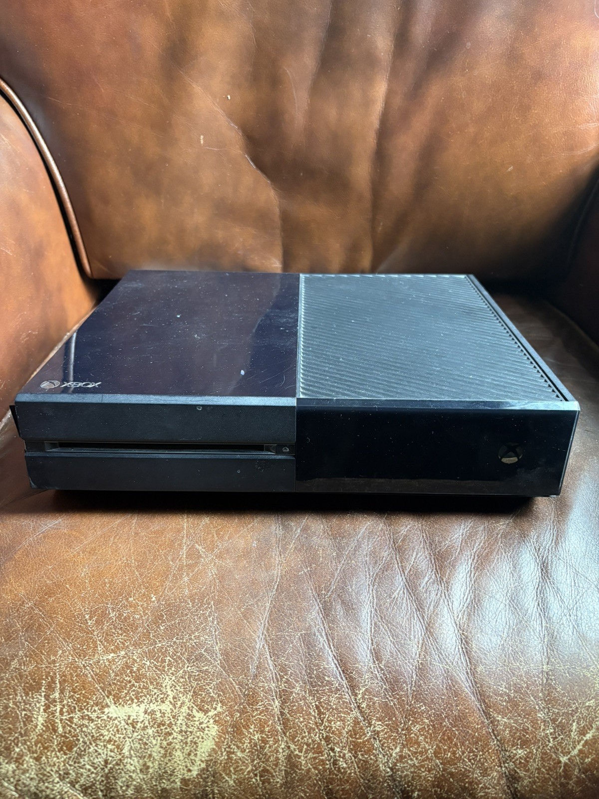 MICROSOFT XBOX ONE GAMING CONSOLE | 1540 | 500GB | BLACK | NO POWER CABLE/ PARTS