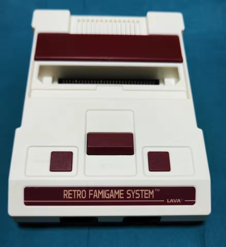 Lava-FC Pro NES Famicom Retro Console 1080p HDMI RGB Output Everdrive Compatible