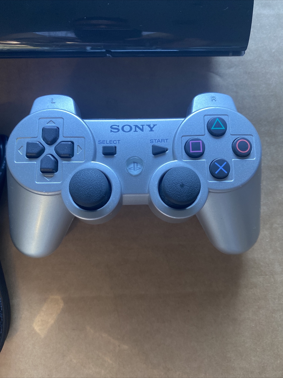 PS3 SUPER SLIM CECH 4201A 12 GB W/SILVER CONTROLLER & CORDS WORKS GREAT!!