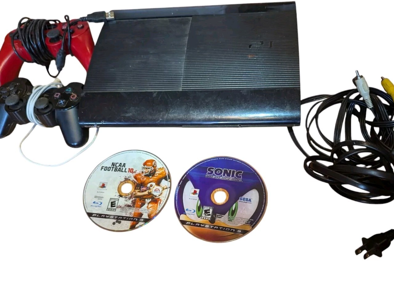 Sony PlayStation 3 PS3 CECH-4201A Console 2 Controllers Cords 2 Games