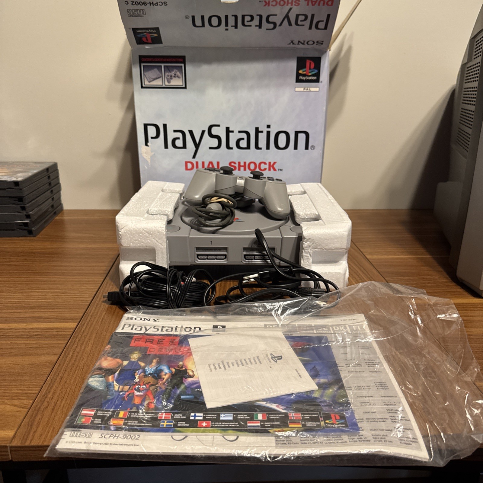PlayStation 1 PAL Version Open Box Console Untested