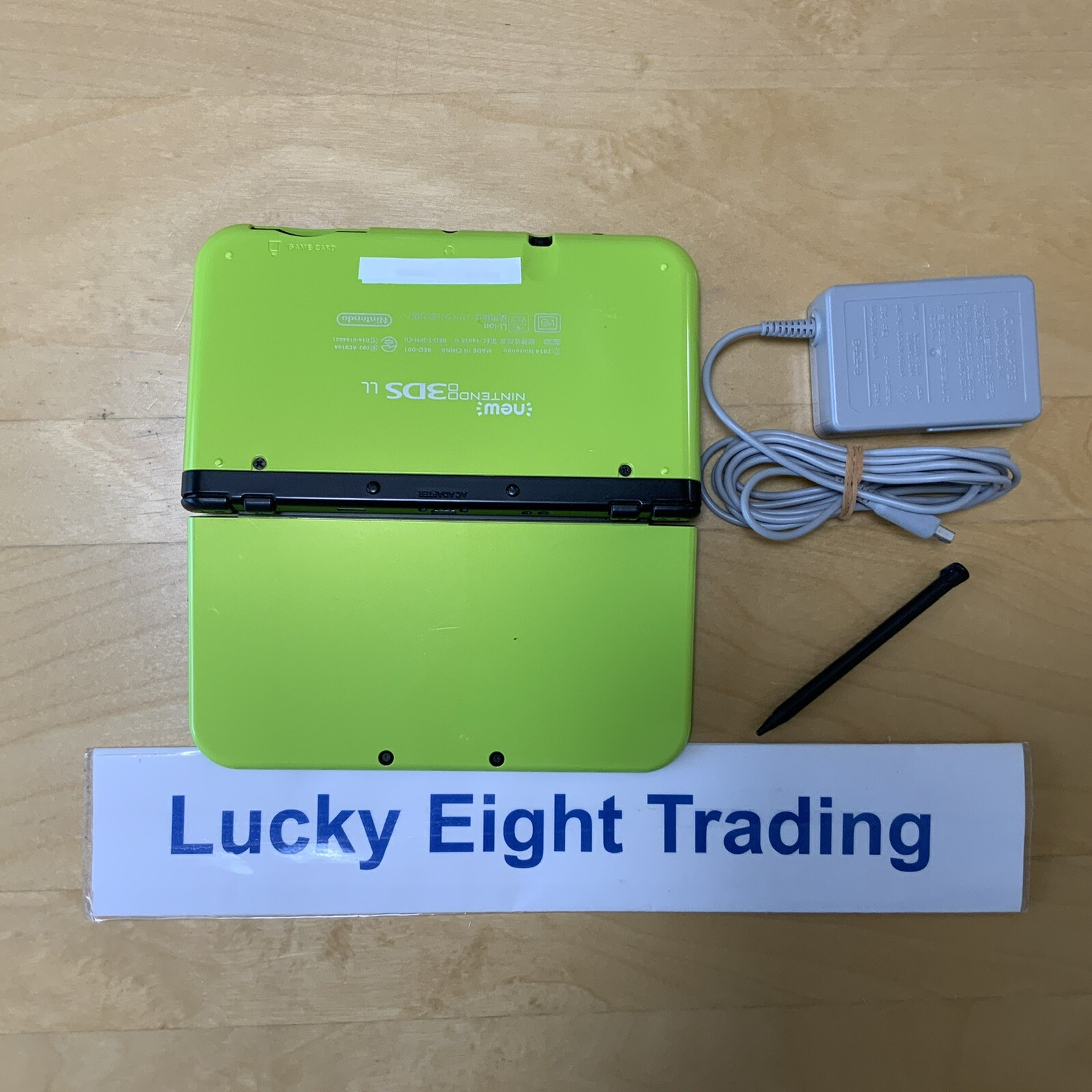 New Nintendo 3DS XL LL Lime Black Console Charger Japanese ver [CC]