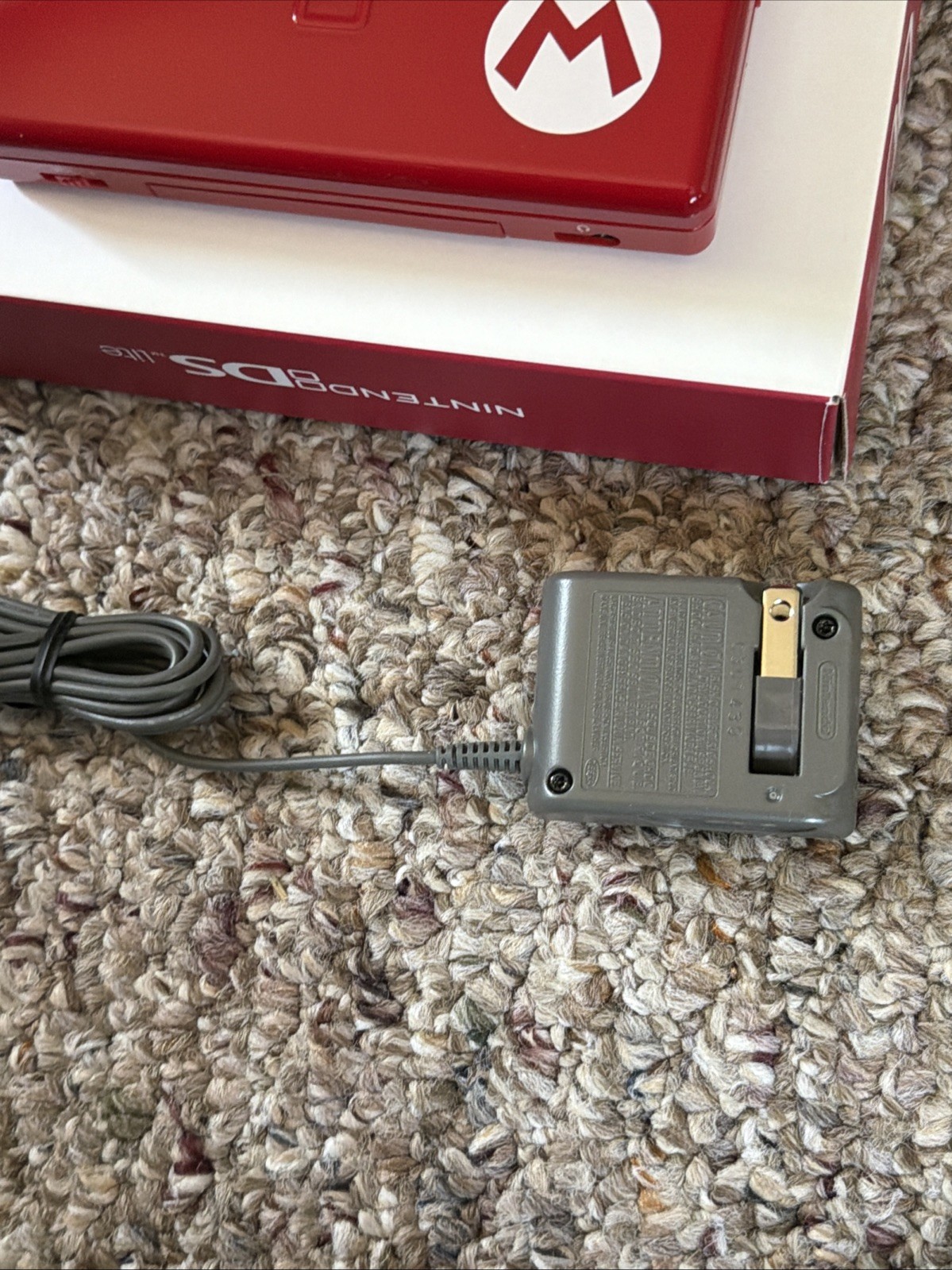 Nintendo DS Lite Special Edition Mario Red Super Bros Near Mint