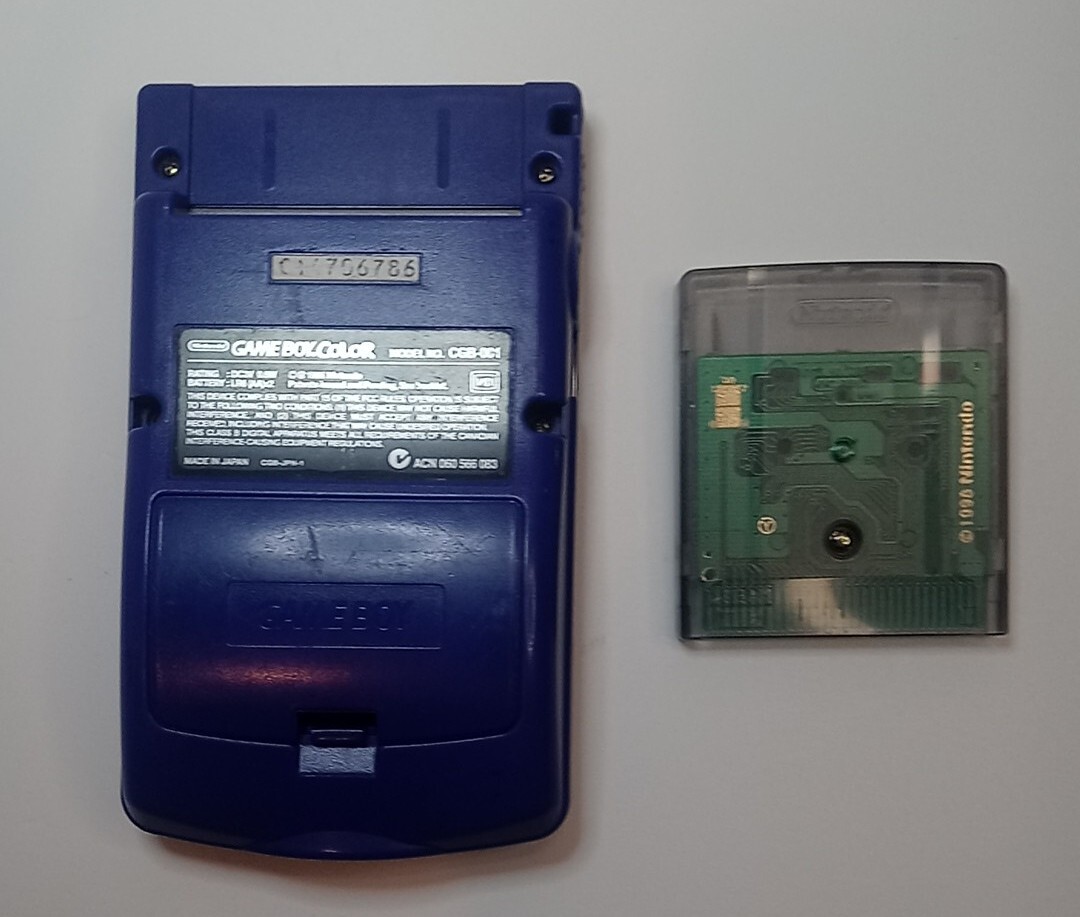 Nintendo GameBoy Color CGB-001 – Purple – White Buttons – Rugrats GBC Game
