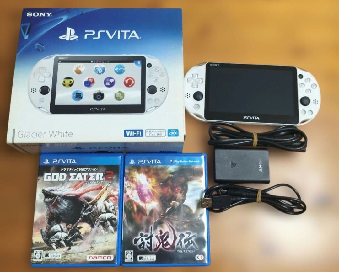 PSVITA Psvita Pch-2000 Glacier White With Software Japan