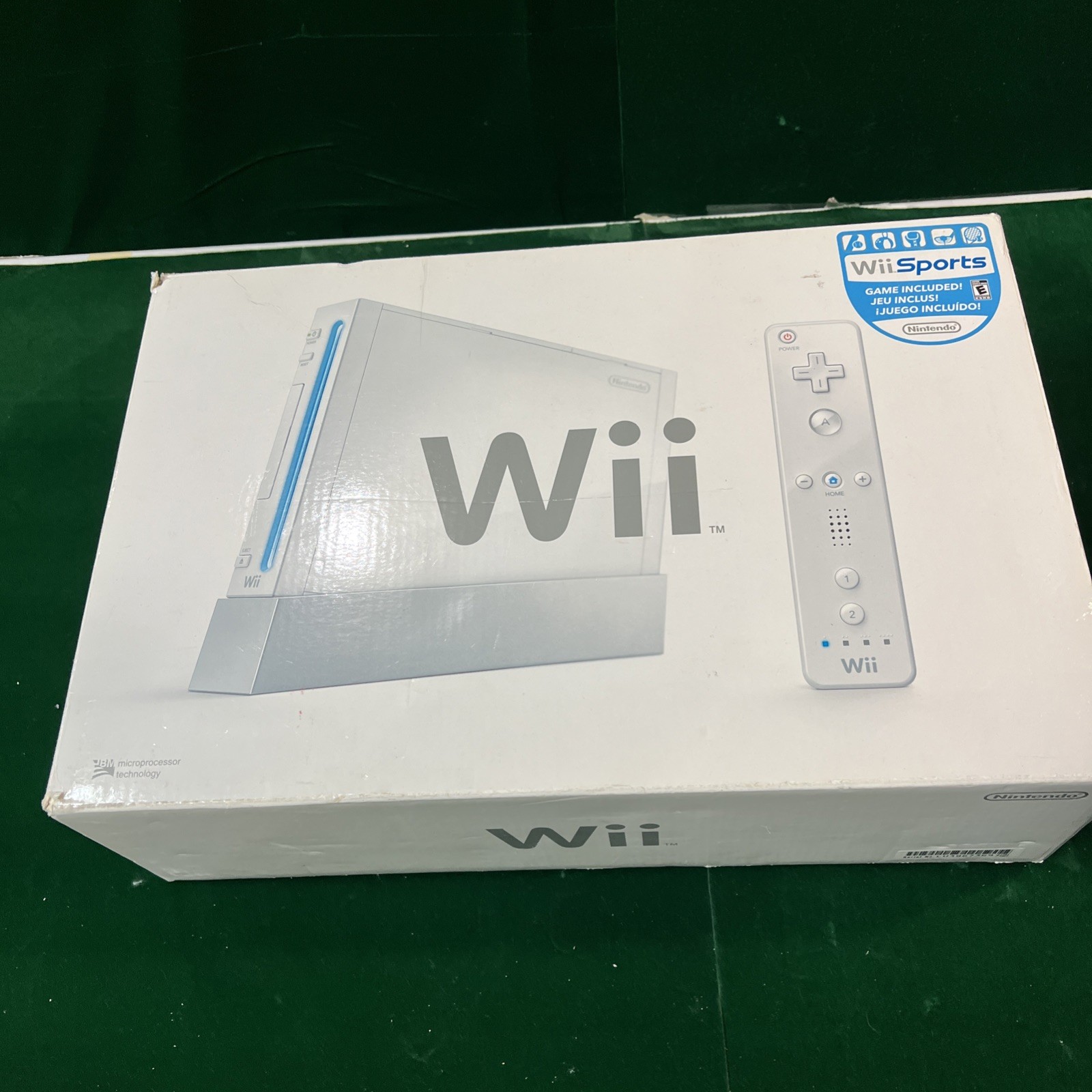 Nintendo Wii Sports Console (White) Wii System Bundle Open Box