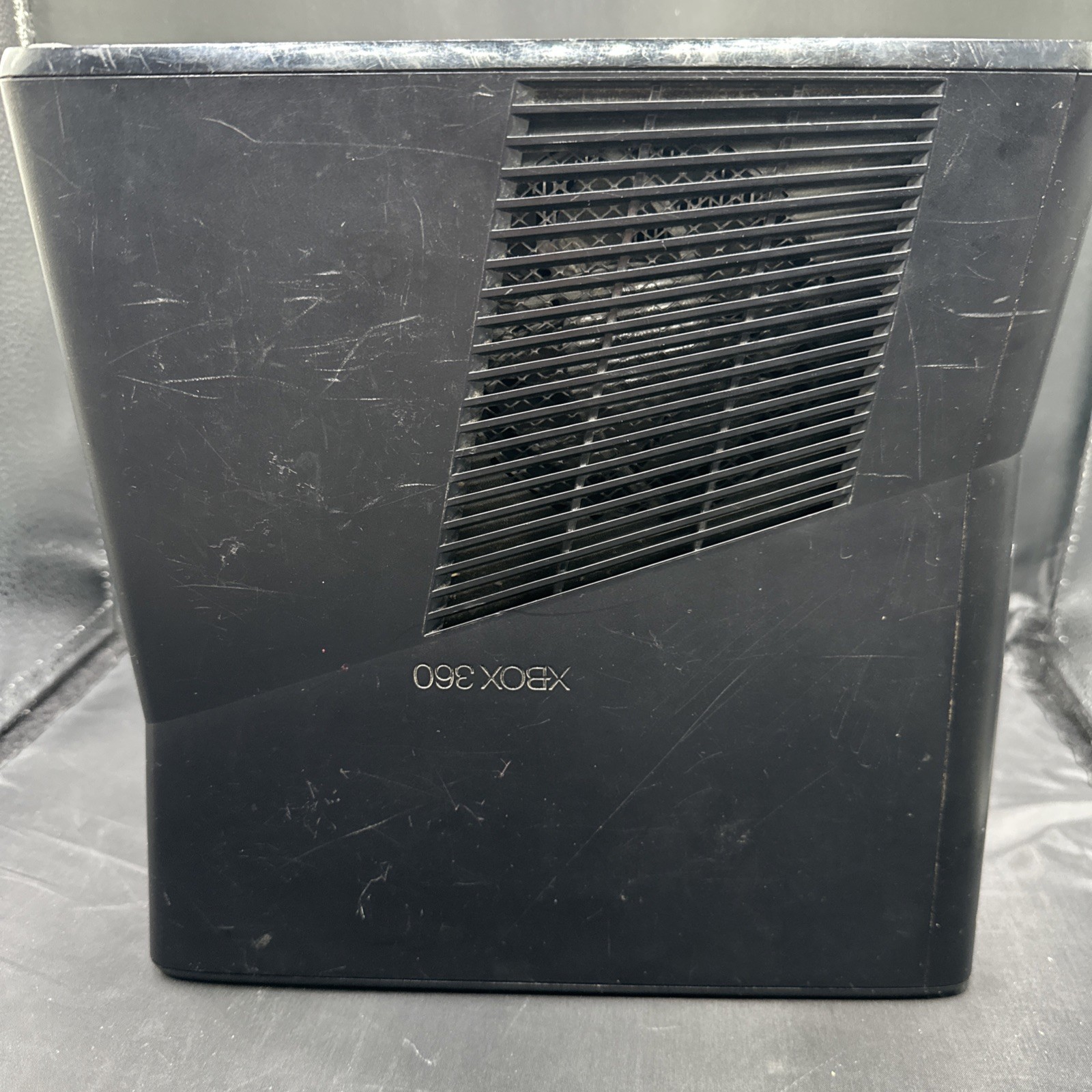 Microsoft Xbox 360 S Video Game Console Model 1439 Working