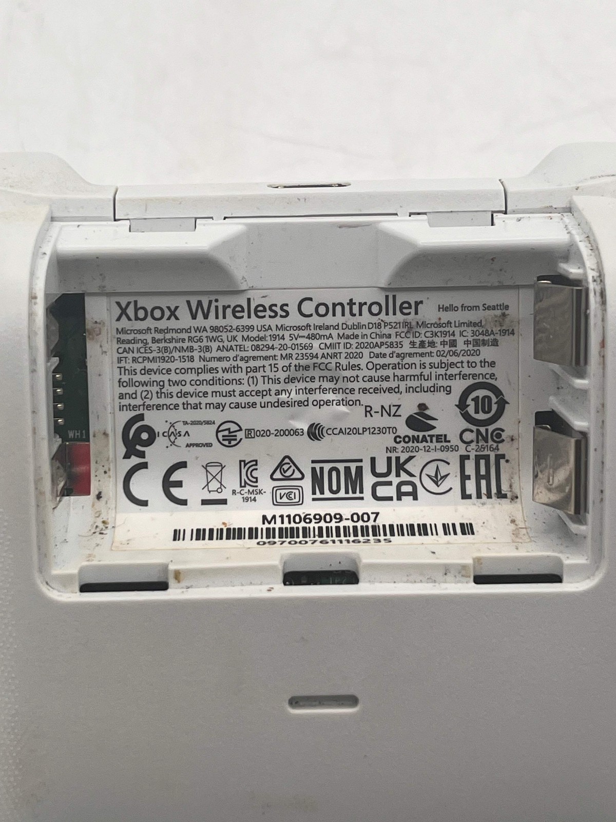 Microsoft Xbox Series S (1883) 2020 512GB Video Game Console White