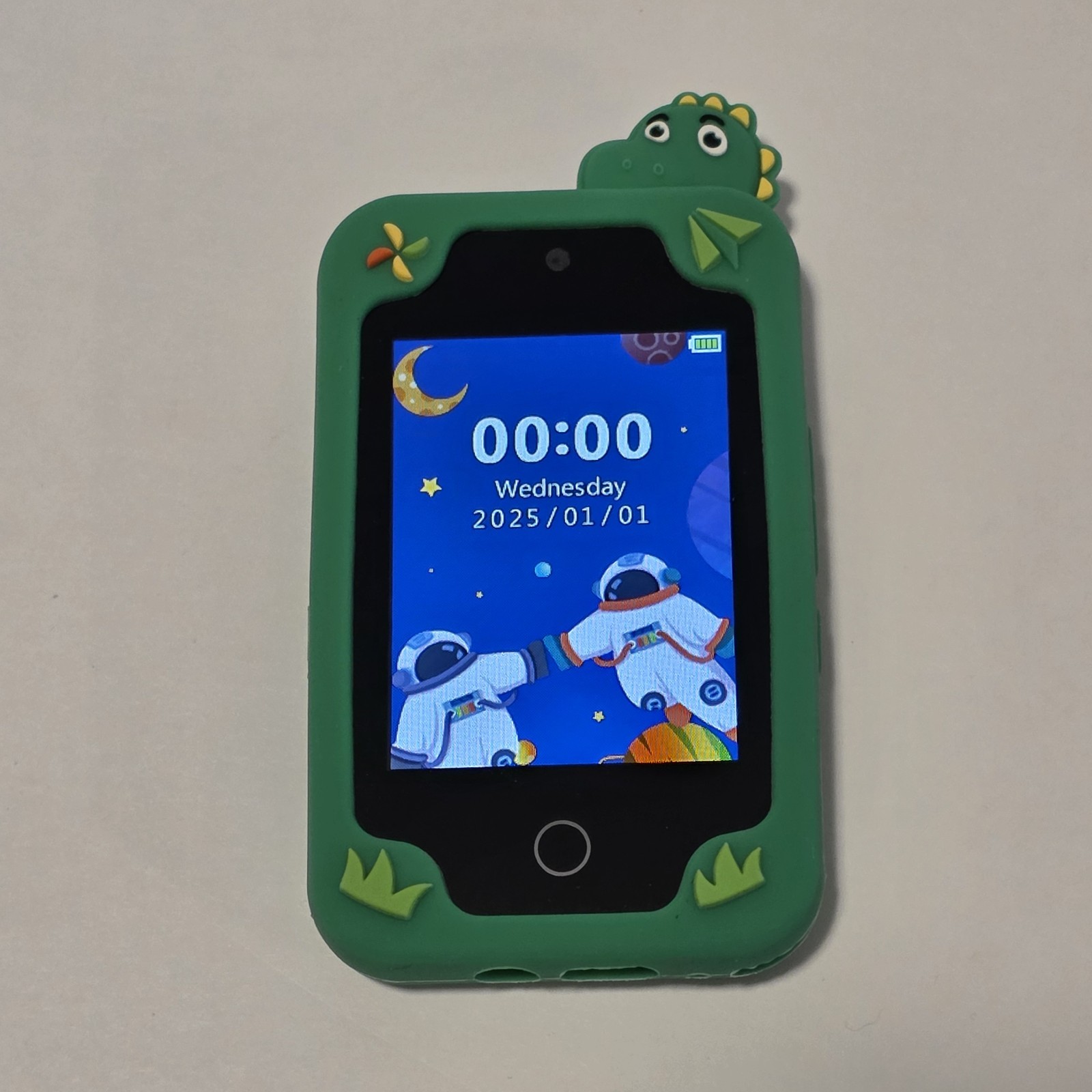 Kids Game Console -Camera- Slim Device – Green Dinosaur Graphic
