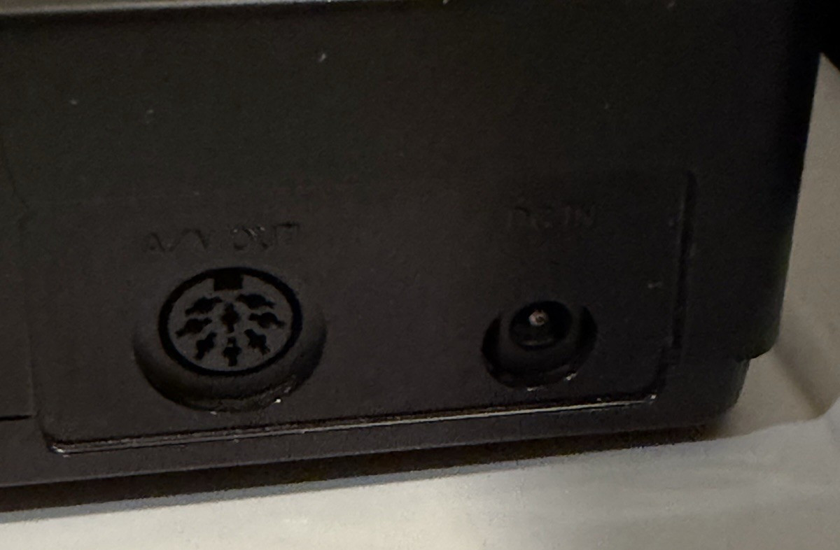 Neo Geo AES US Gold System Console SNK Please Read Low Serial