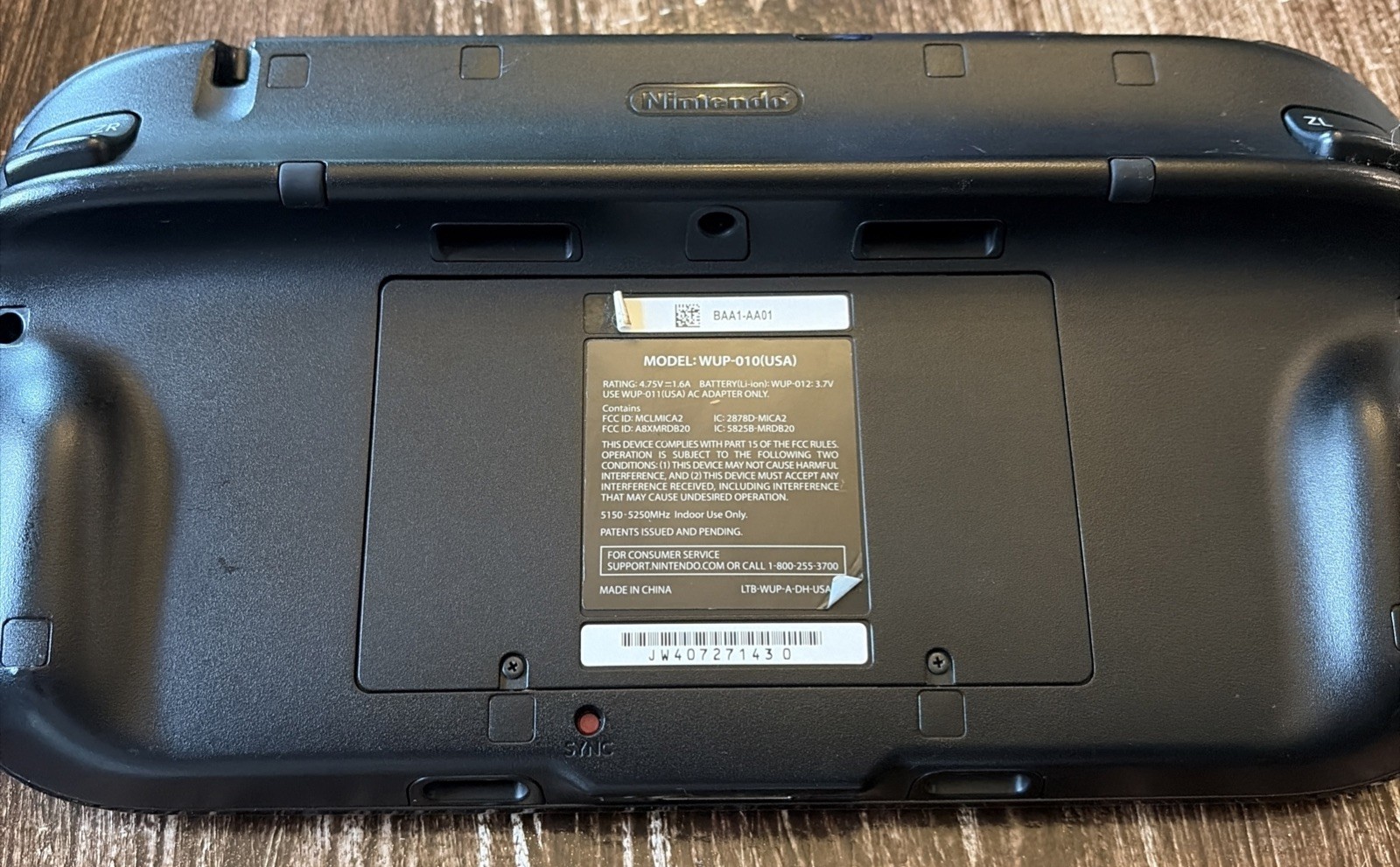 Nintendo Wii U 32GB Console Deluxe Set – Black
