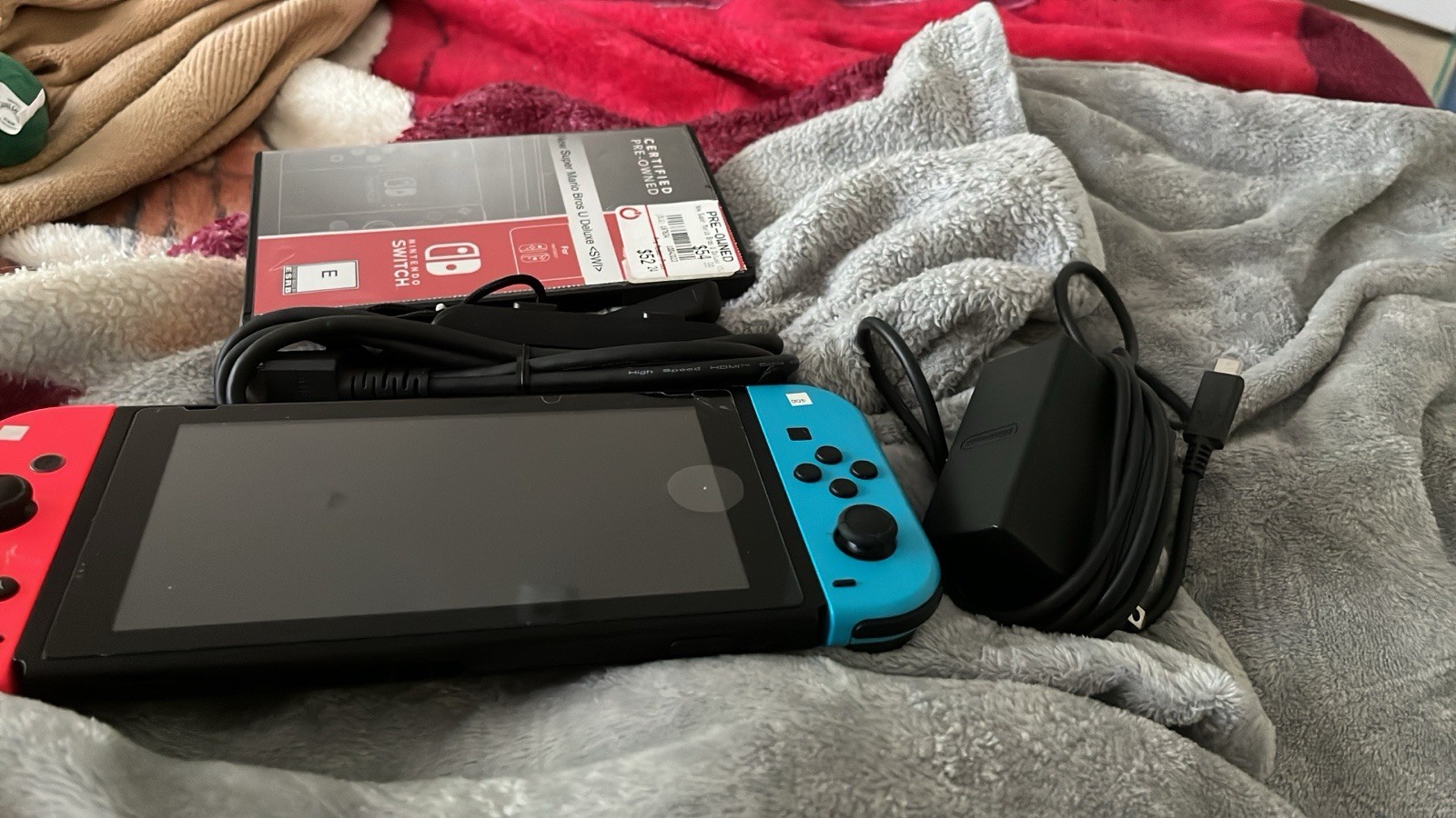 Nintendo Switch Console HAC-001 32GB Neon Red/Blue Joy-Con Dock HDMI Adapter