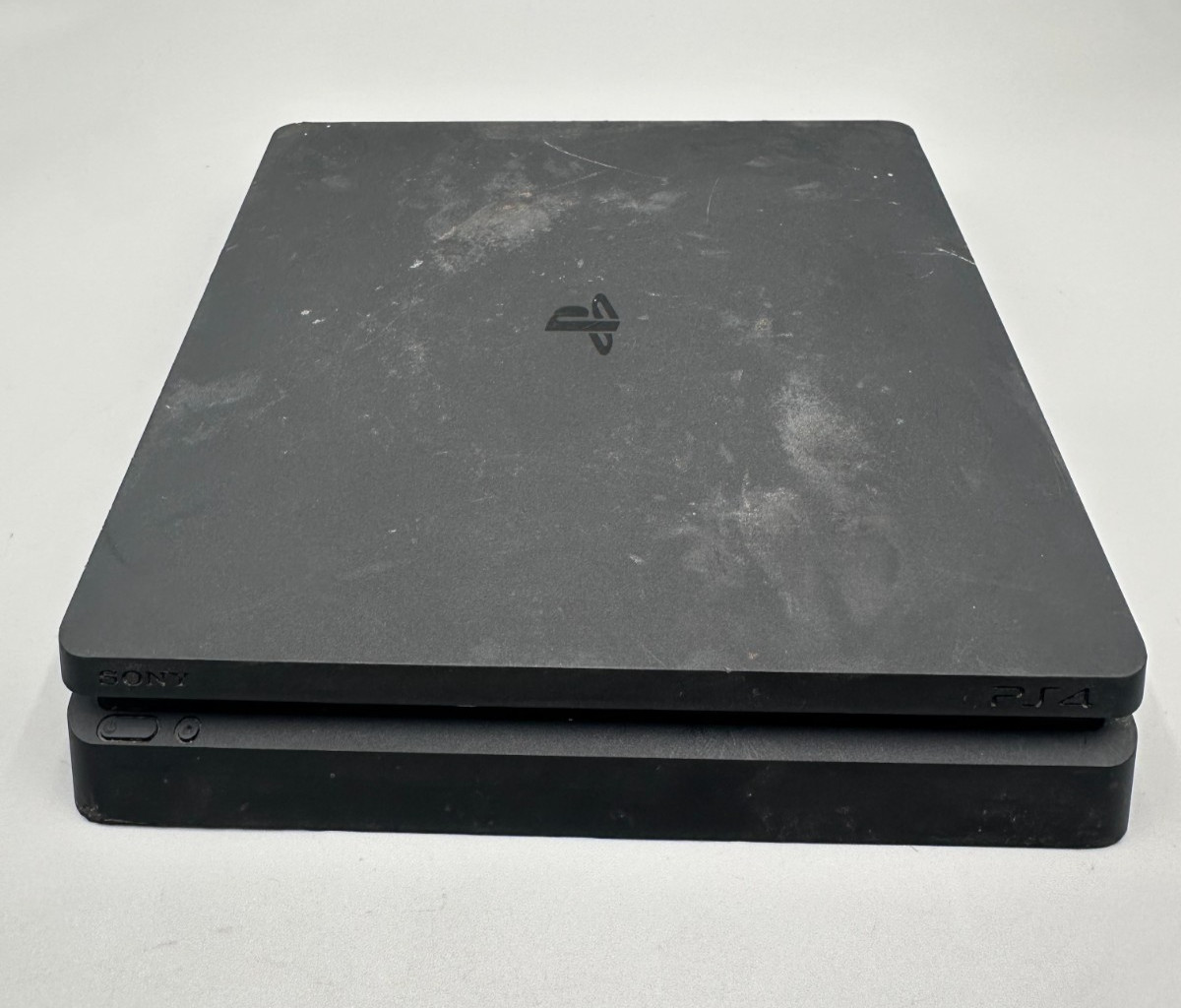 Sony PlayStation 4 Slim PS4 1TB CUH-2115B Gaming Console + Black Controller Fair