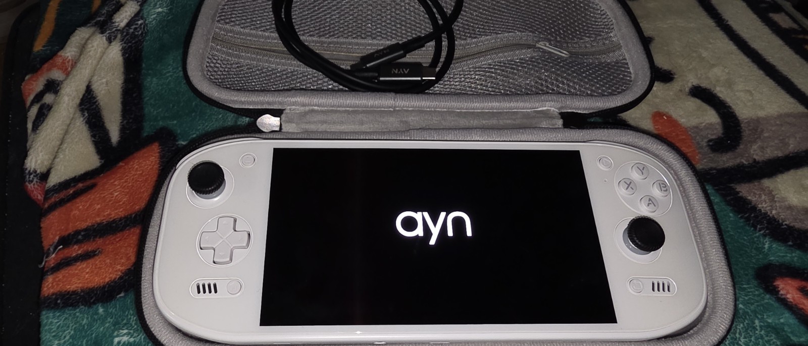 Ayn Odin 2 Portal Max 16GB RAM, 1TB Storage, White with Case.