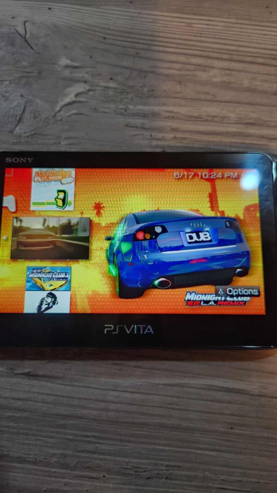 Sony Ps Vita 2001 Model Ready To Play With 256 Memory Card + Plus Charger Black