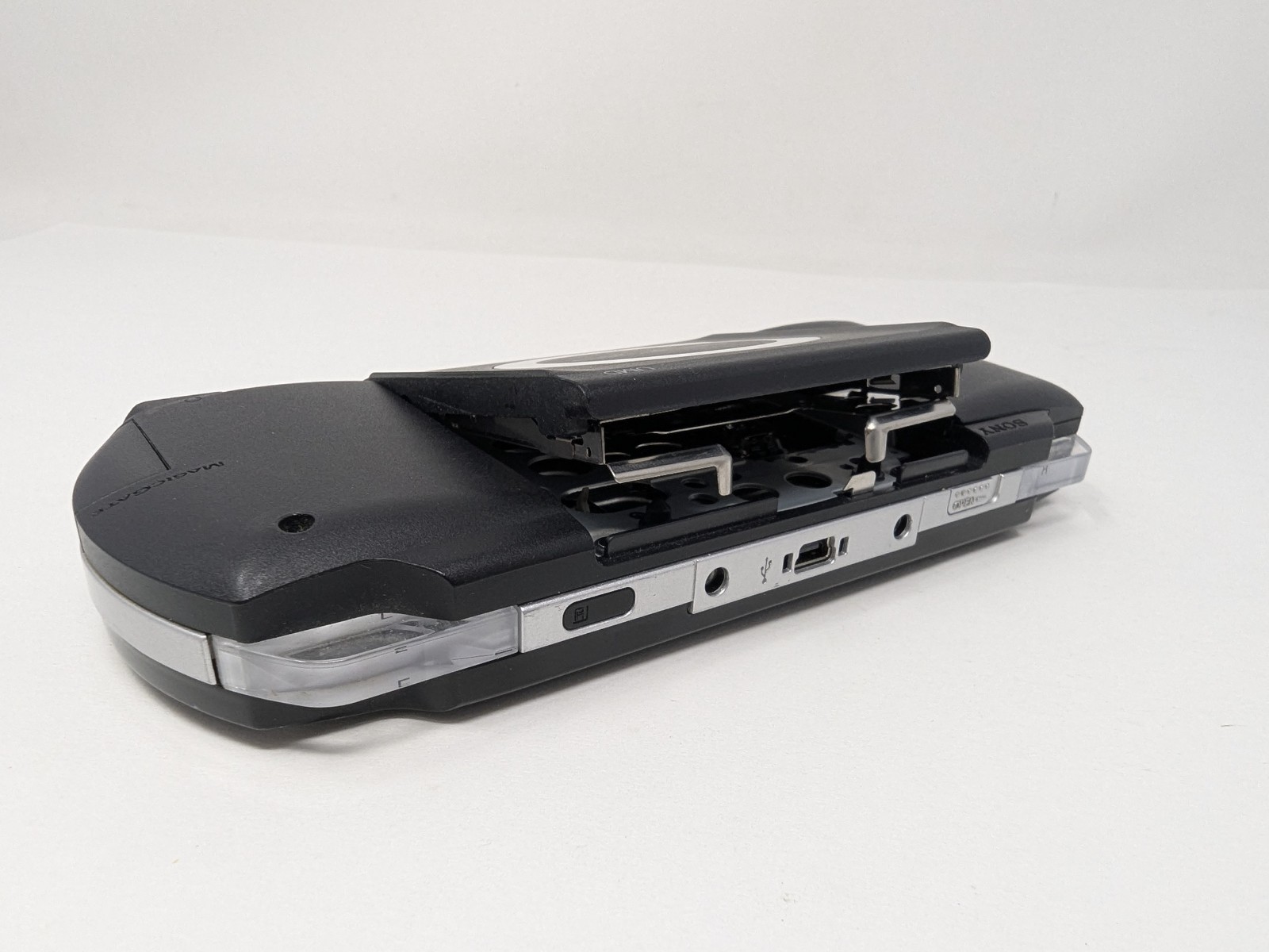 Sony PSP Handheld Console Bundle, PSP-1001
