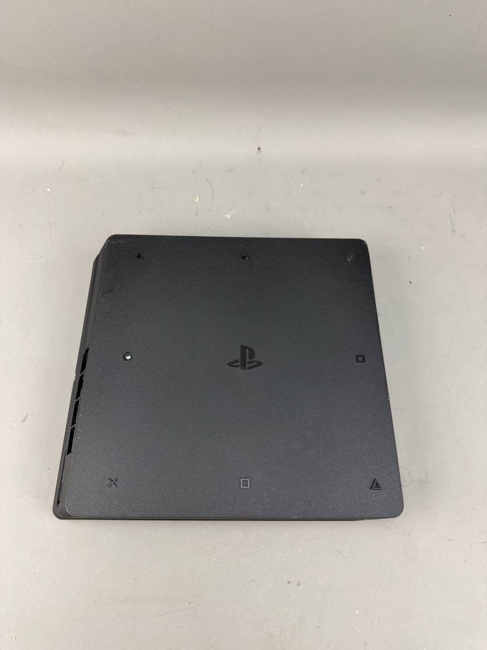 Sony PlayStation 4 Slim 1TB Black Console CUH-2115B W/ Original Box