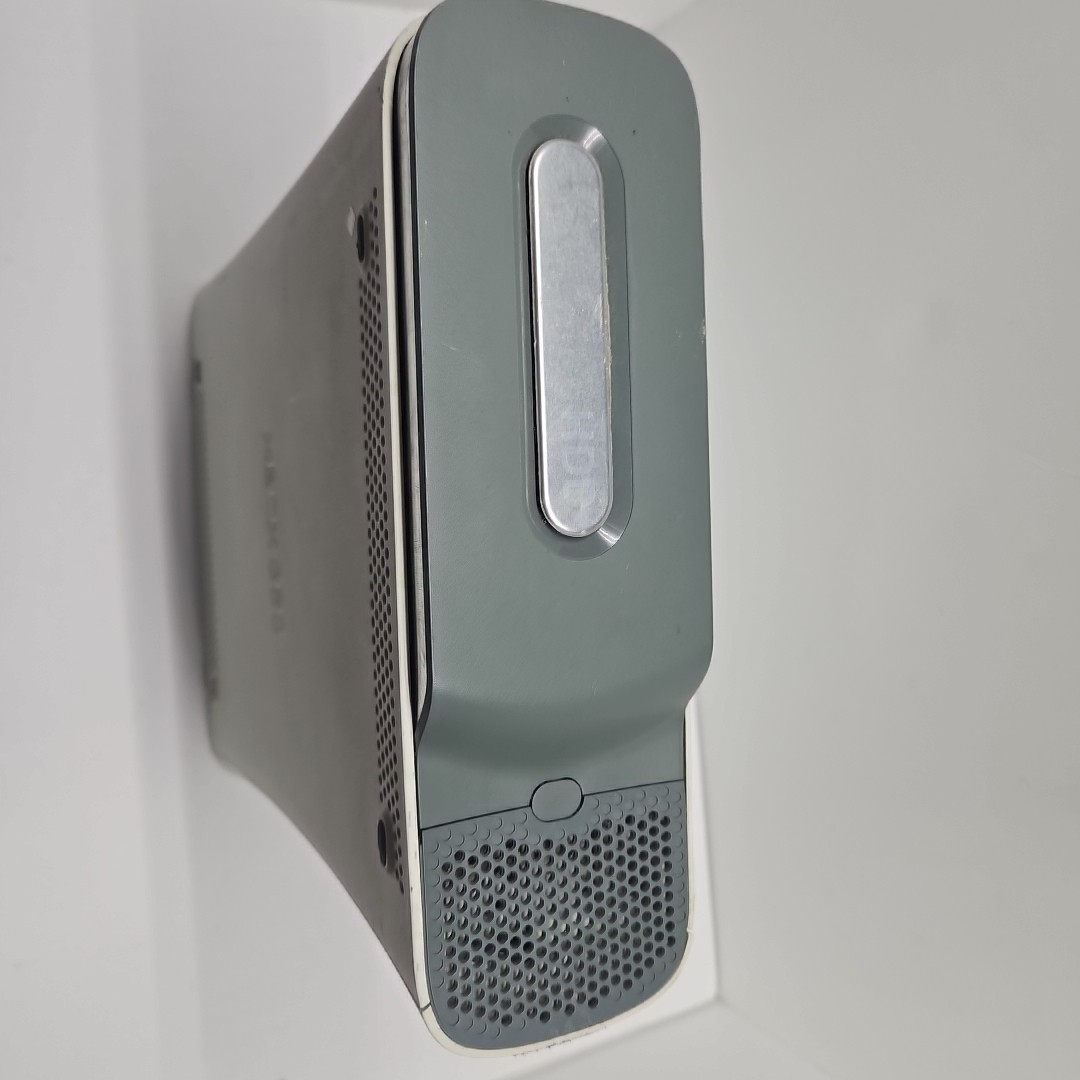 Microsoft Xbox 360 White 20GB Console Only Works Stuck Disc Drive Has Been Reset