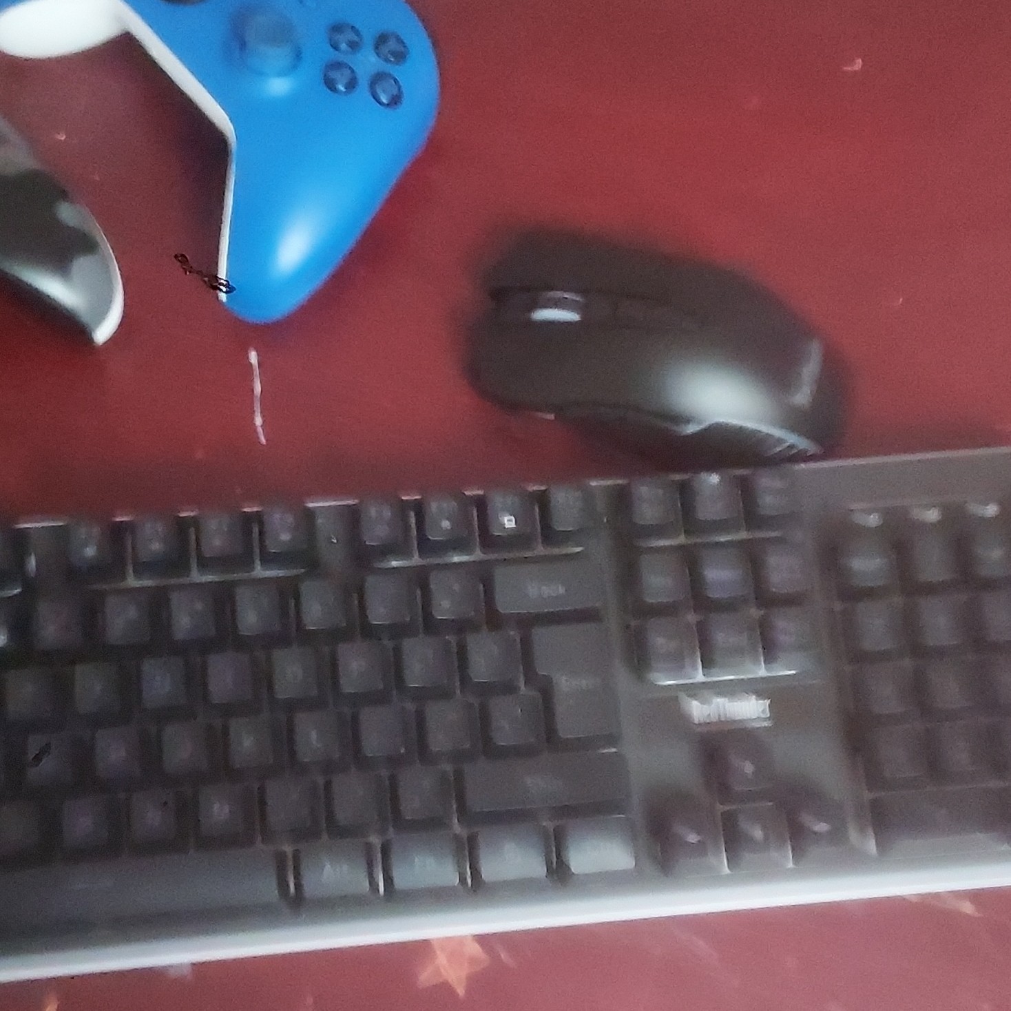 Console + 2 Series controllers 1drift+Bluetooth keyboard/mouse combo+small TV