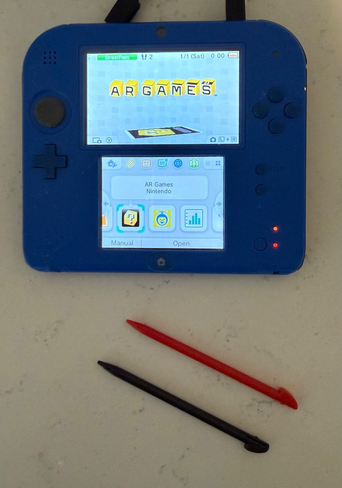 Nintendo 2DS Electric Blue Handheld System Console USED