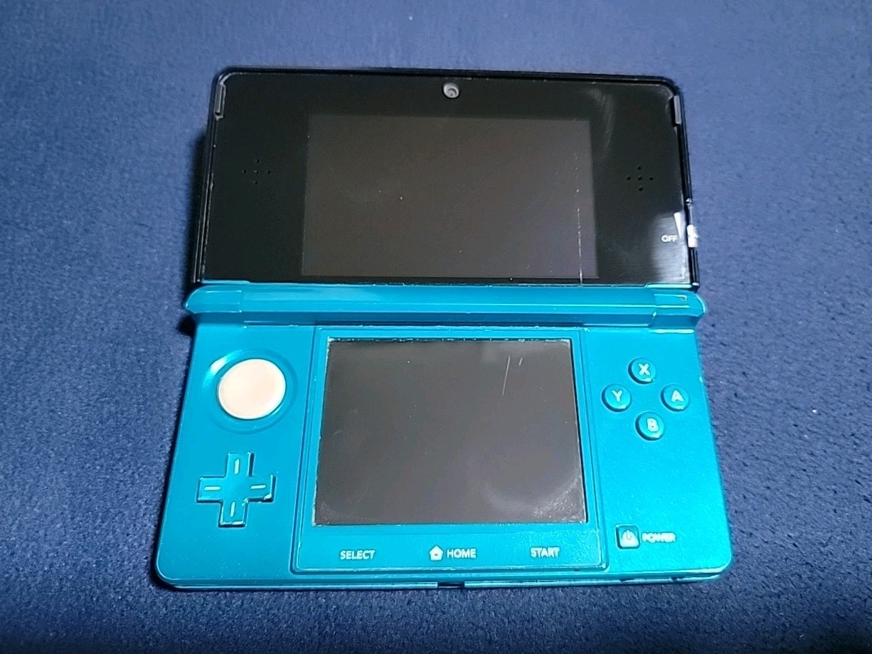 Nintendo 3DS Handheld Console(Aqua Blue), w/ Charger & AR Cards, Tested!