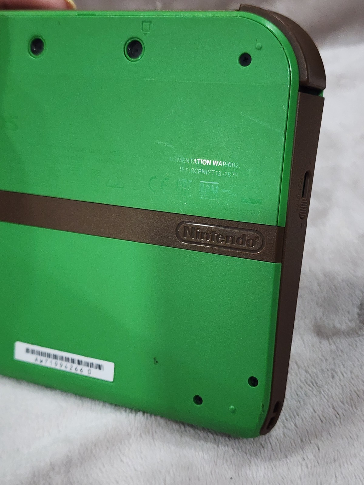 Nintendo 2DS Legend of Zelda Ocarina Time Green Console FTR-001 Missing stylus