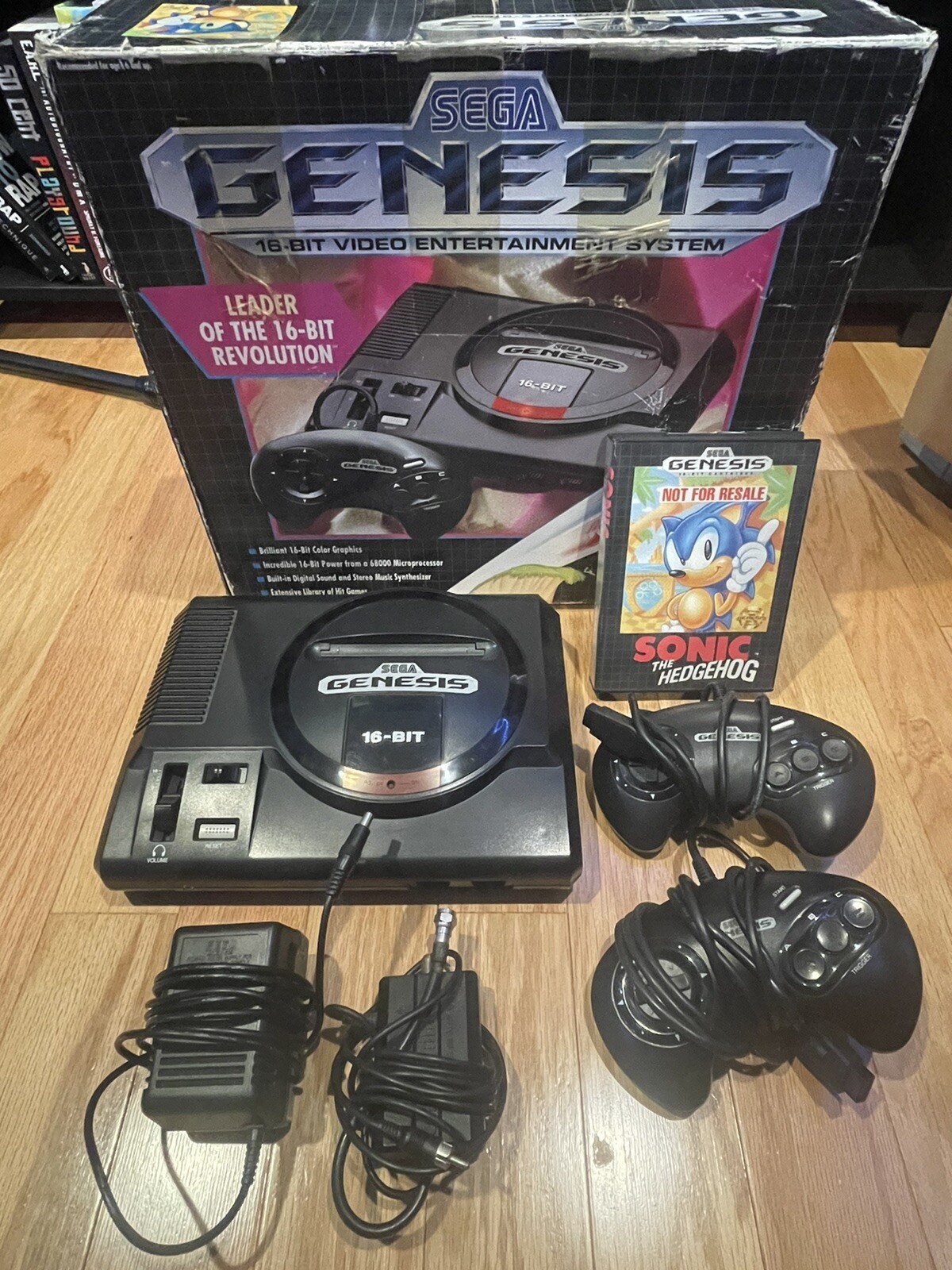 Sega Genesis 16-Bit Console 1991 w/ Sonic The Hedgehog Game