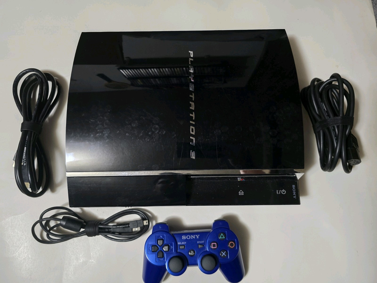 Sony PlayStation 3 80 GB Backwards Compatible PS3 CECHE01 2008 Read description