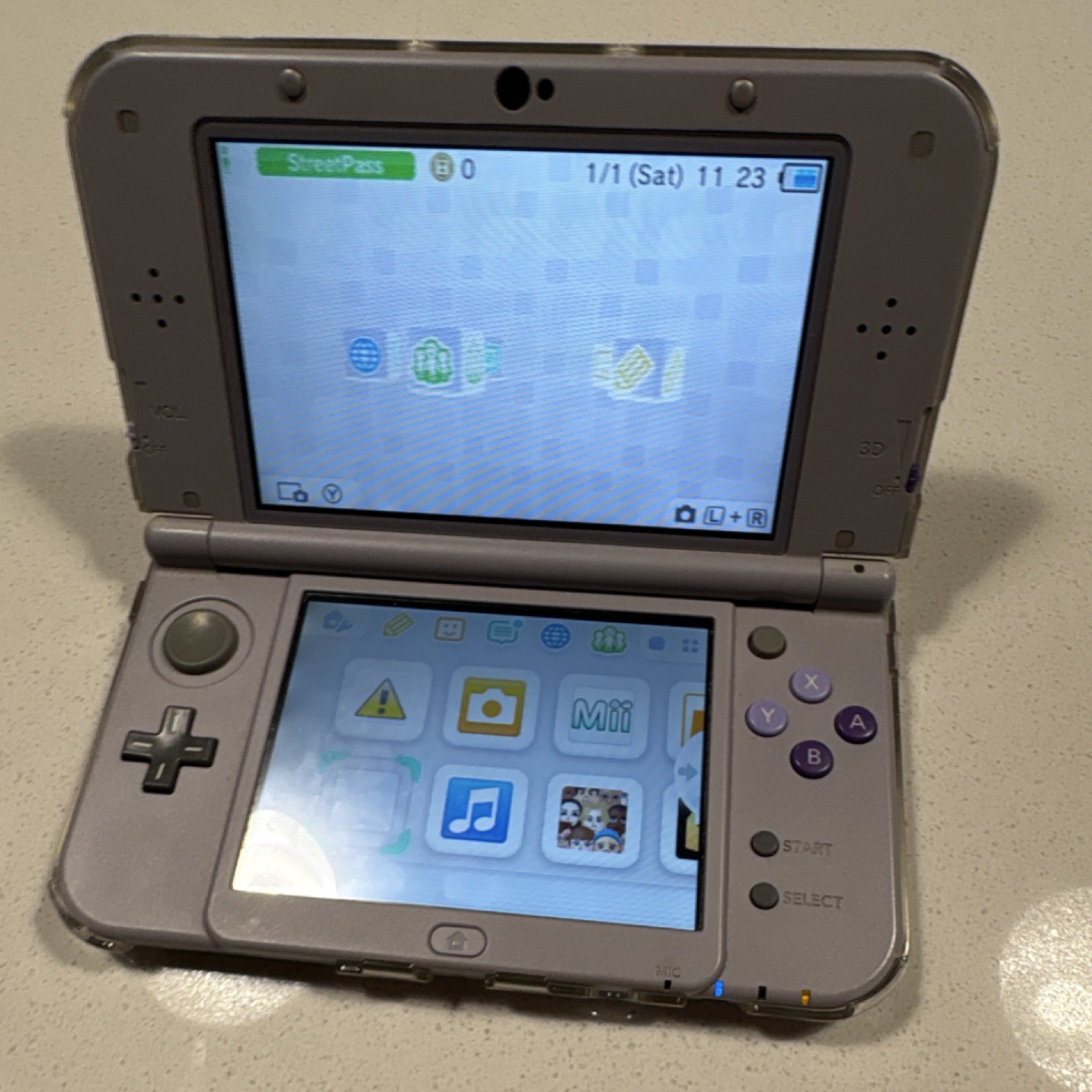 Nintendo New 3DS XL SNES Edition Gray Purple Handheld Console w/ Charger