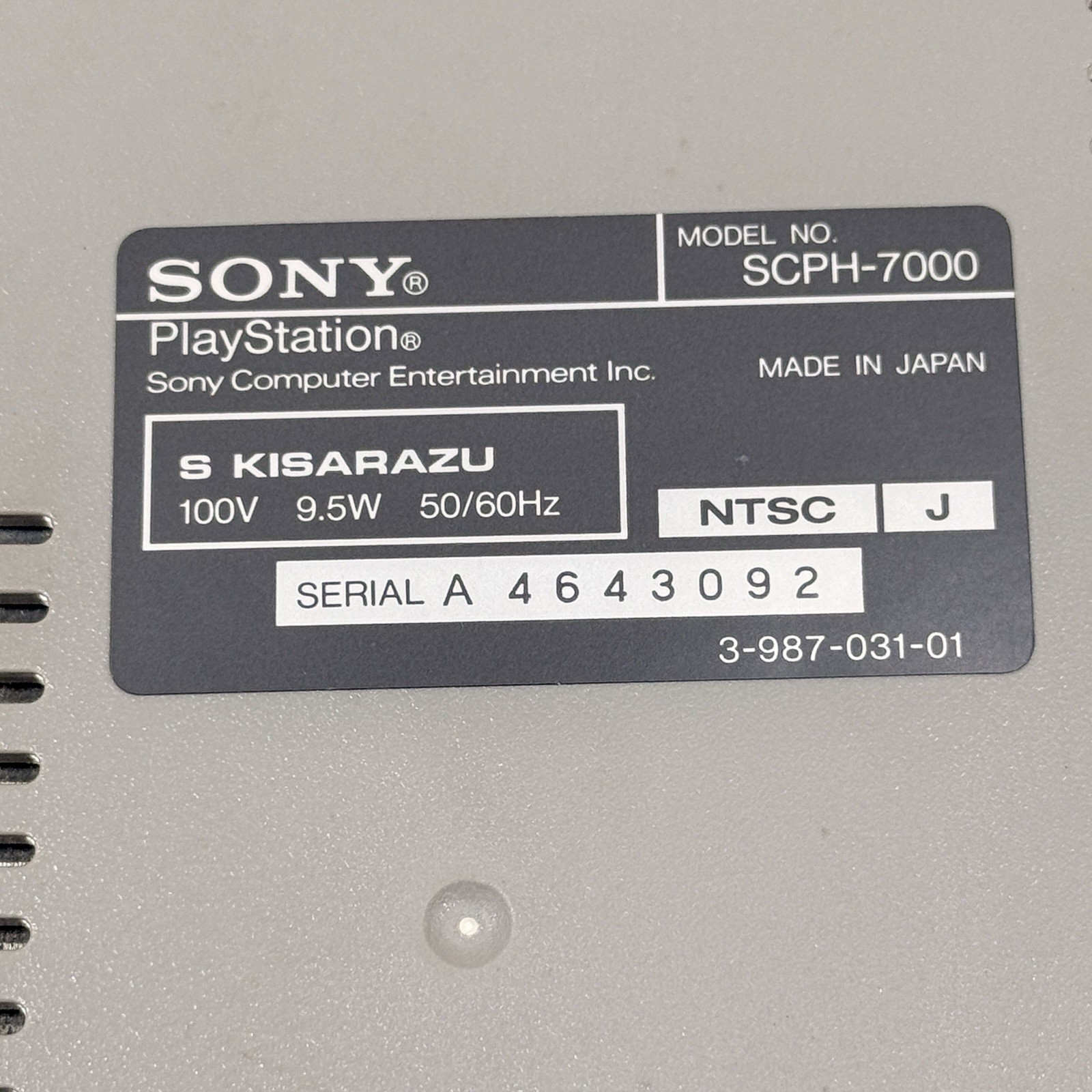 Sony PlayStation SCPH-7000 Dual Shock Console Boxed 2 Controllers Tested Used