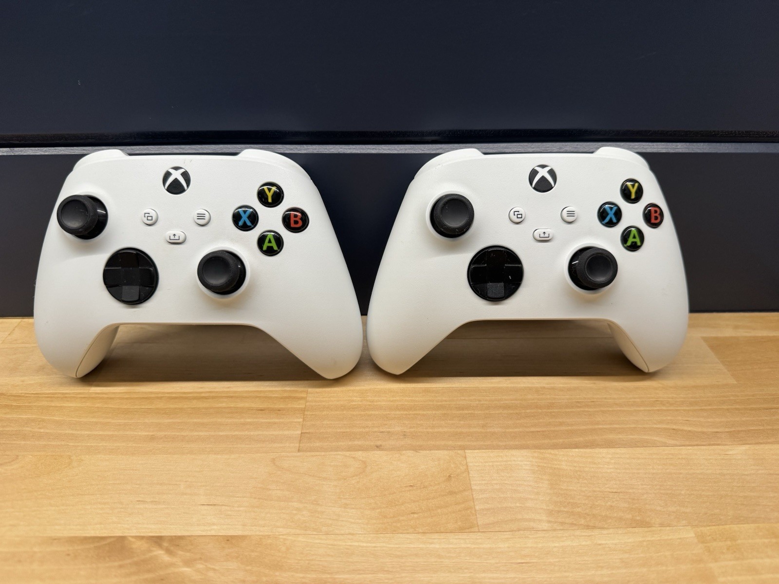 Microsoft Xbox Series S 512GB With 2 Controllers, HDMI, Power Cable
