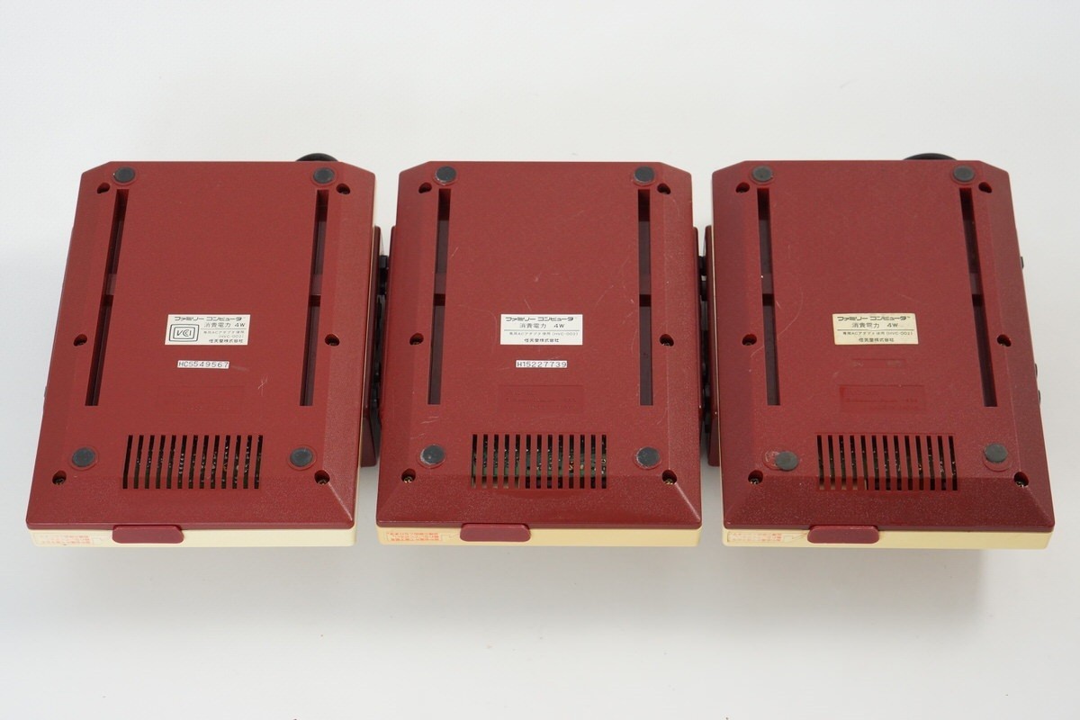 WHOLESALE Nintendo Famicom Lot of 5 Console FREE Shipping WORKING TESTED FC1218