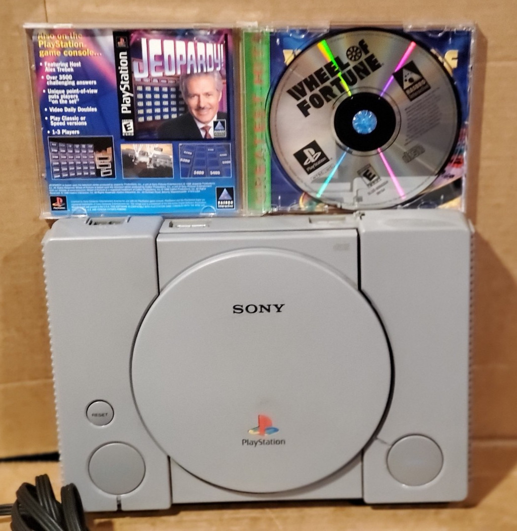 Sony PlayStation PS1 SCPH-7501 Console Bundle