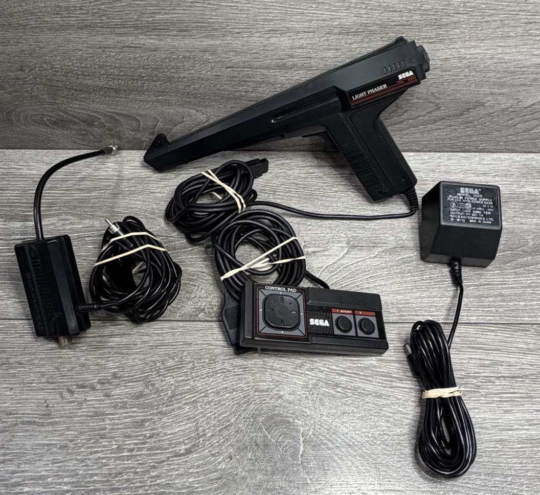 Sega Master System Power Base Console + Controller AC & RF + 6 Games Bundle Lot