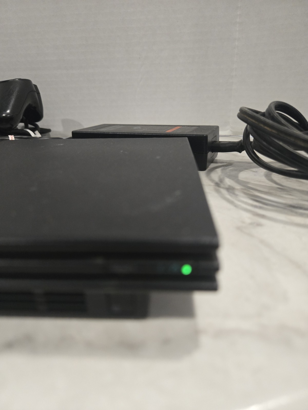 Sony PlayStation 2 Slim Black SCPH-70012 Bundle-2 Controllers & 4 Memory Cards