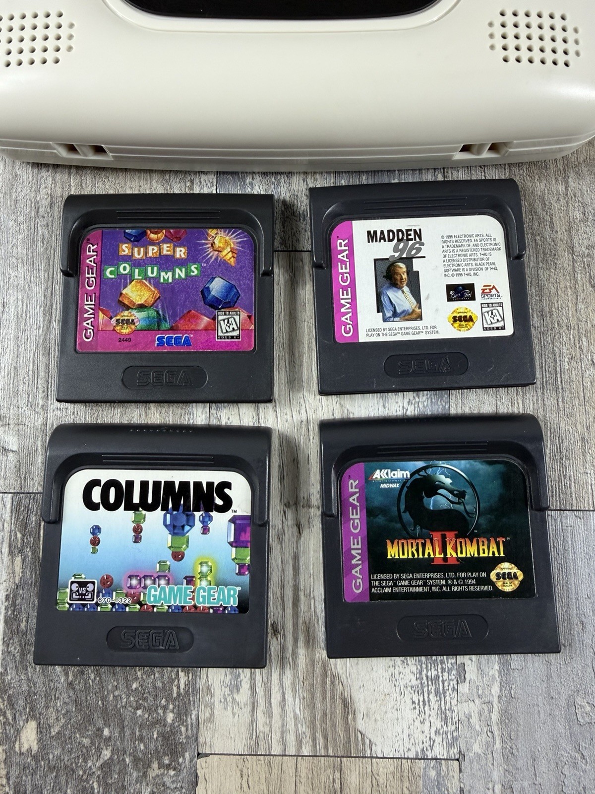 SEGA Game Gear White Recapped With LCD Screen Upgrade Bundle With Games Tested