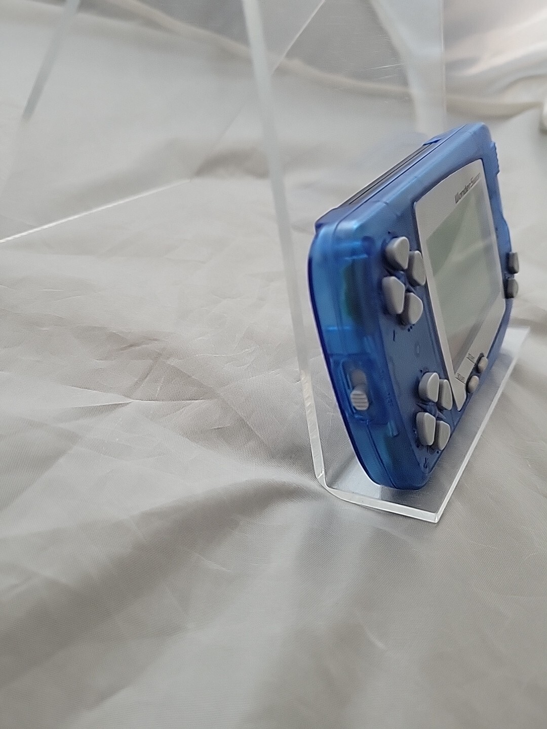 BANDAI WonderSwan Console – SW-001 – Partially working – For Repair or Parts