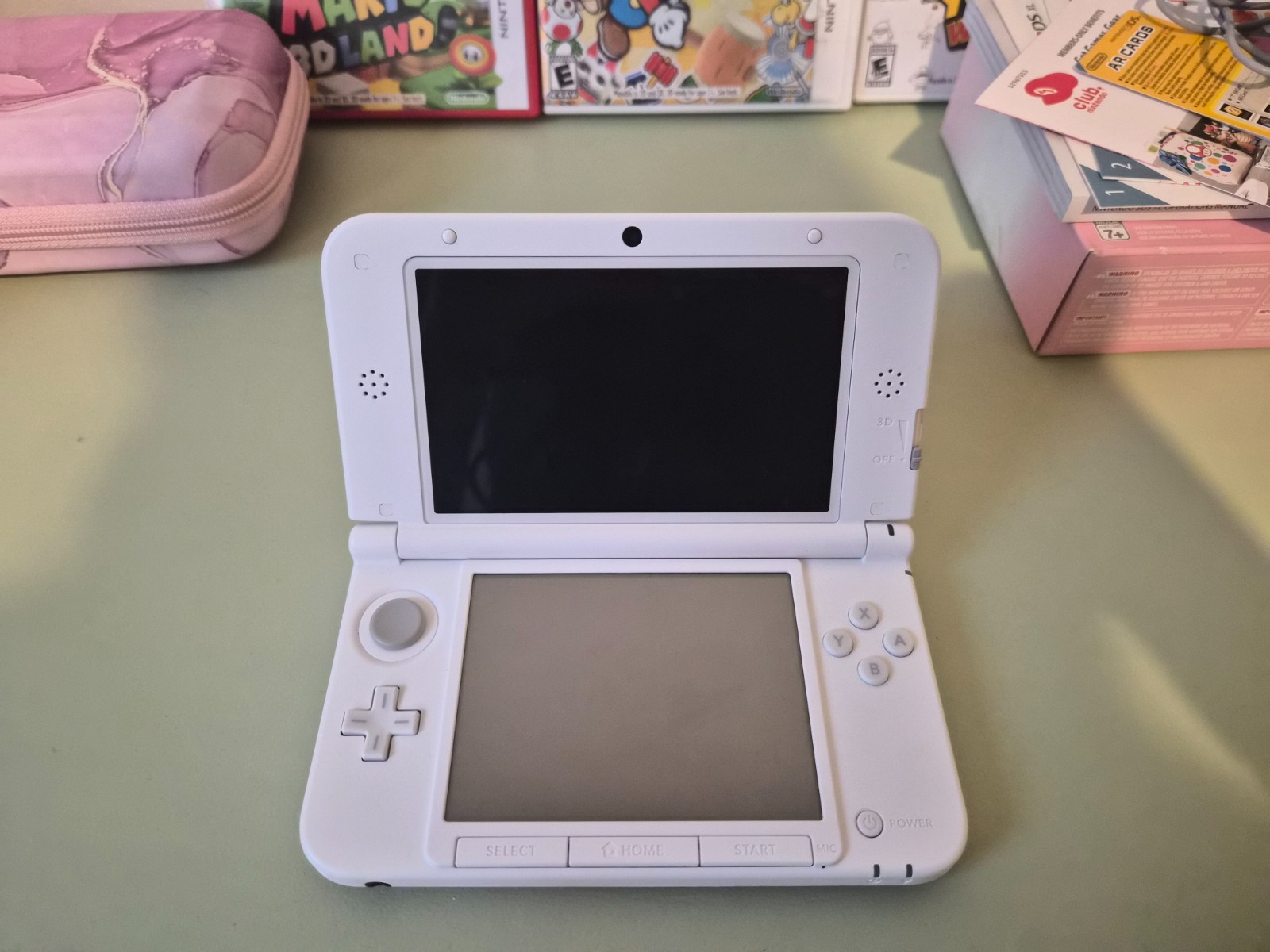 Nintendo 3DS XL Pink White Complete in Box CIB Bundle Lot 3 Games Stylus Charger