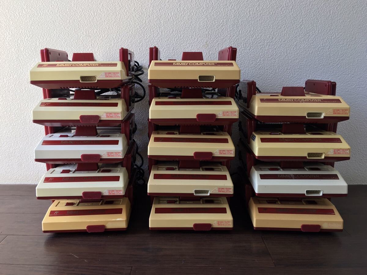 Wholesale Famicom Console 14 LOT set Junk for Parts Untested Nintendo HVC-001 1