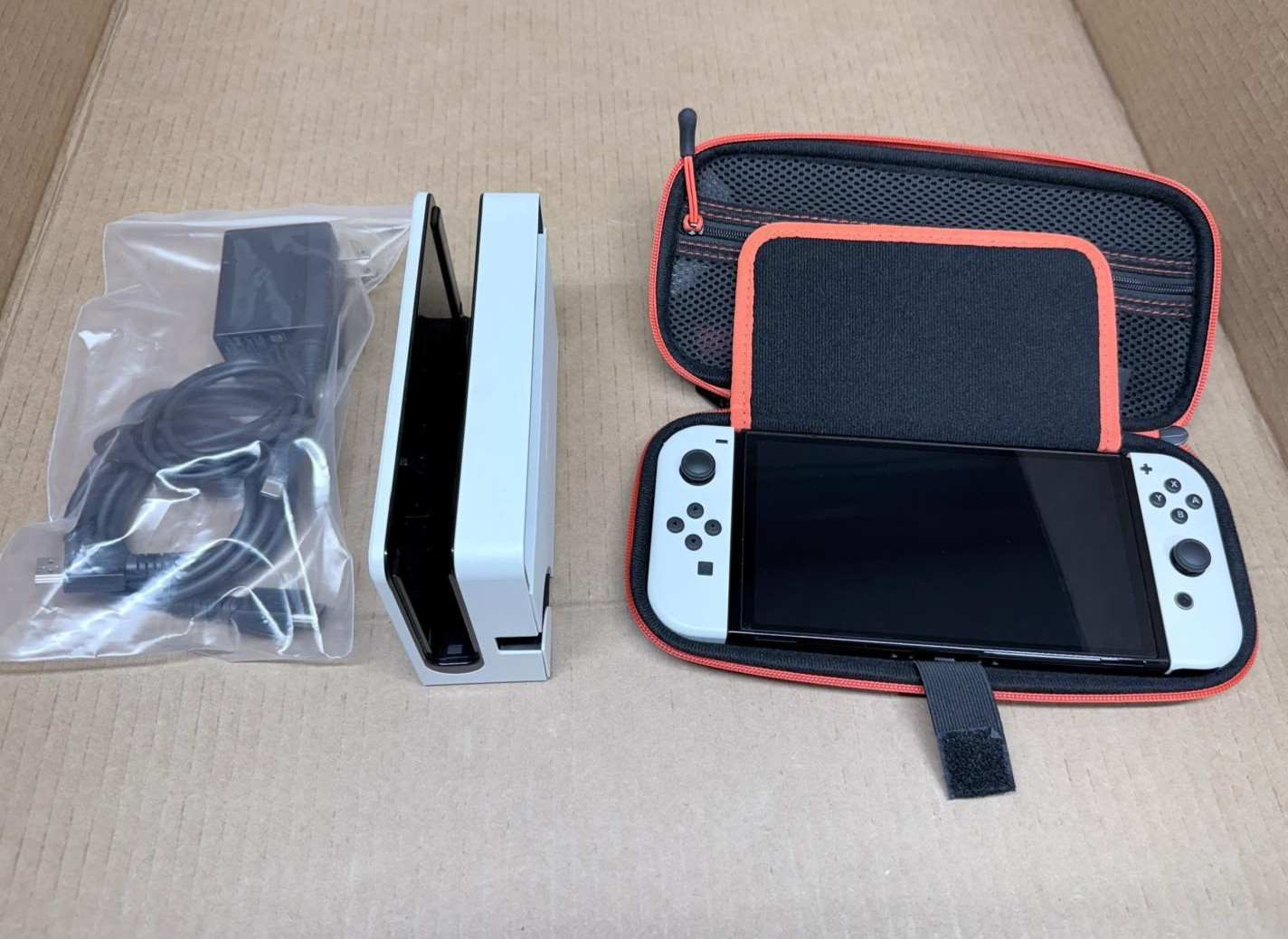 Nintendo Switch – OLED Model with White Joy-Con