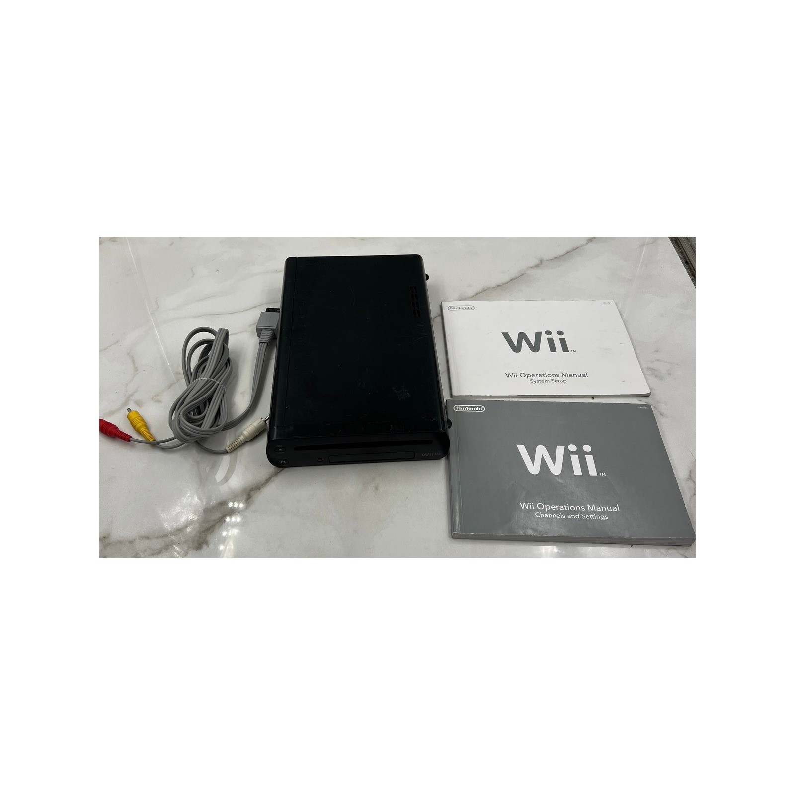 Nintendo Wii U Console Black 32GB WUP-101(02) with AV Cable and Manuals