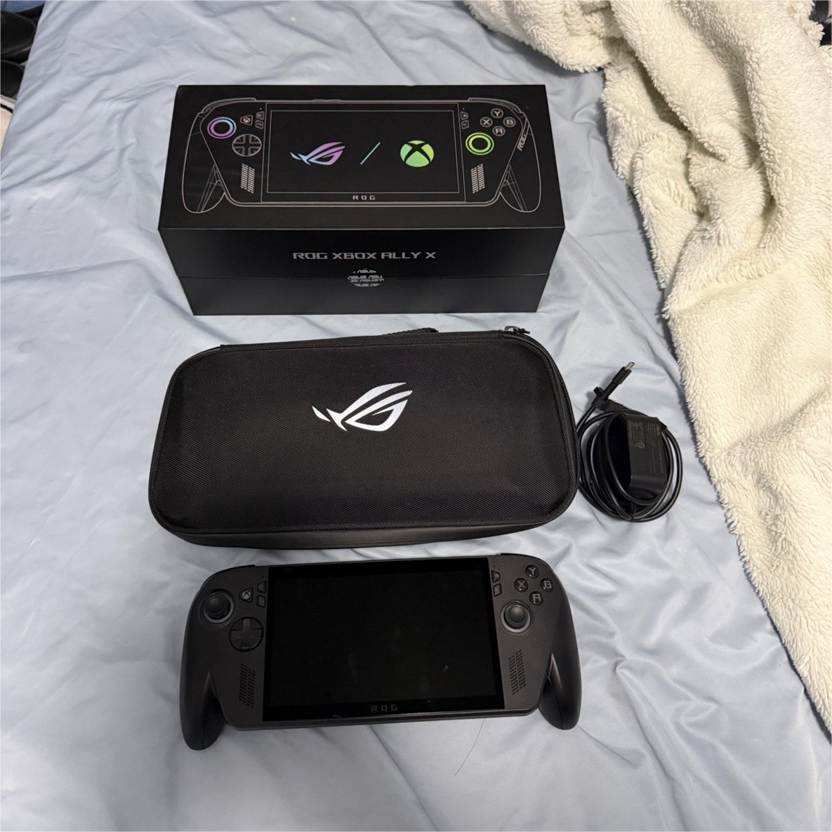 ASUS ROG Xbox Ally X 1TB 1080p Black Handheld w/ Box Case Power Adapter