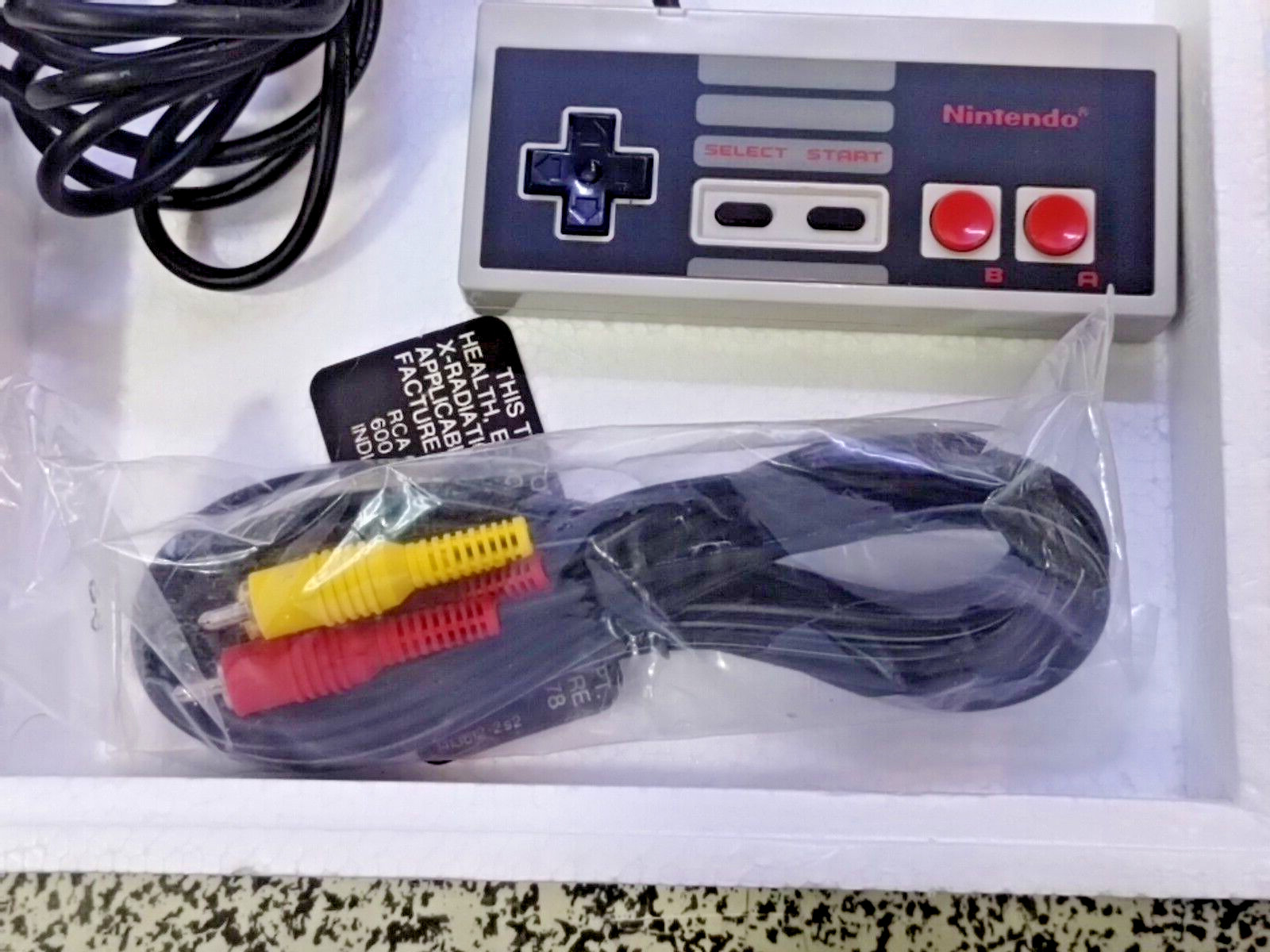 Nintendo Entertainment System Challenge Set NES Console in Box Tested Working