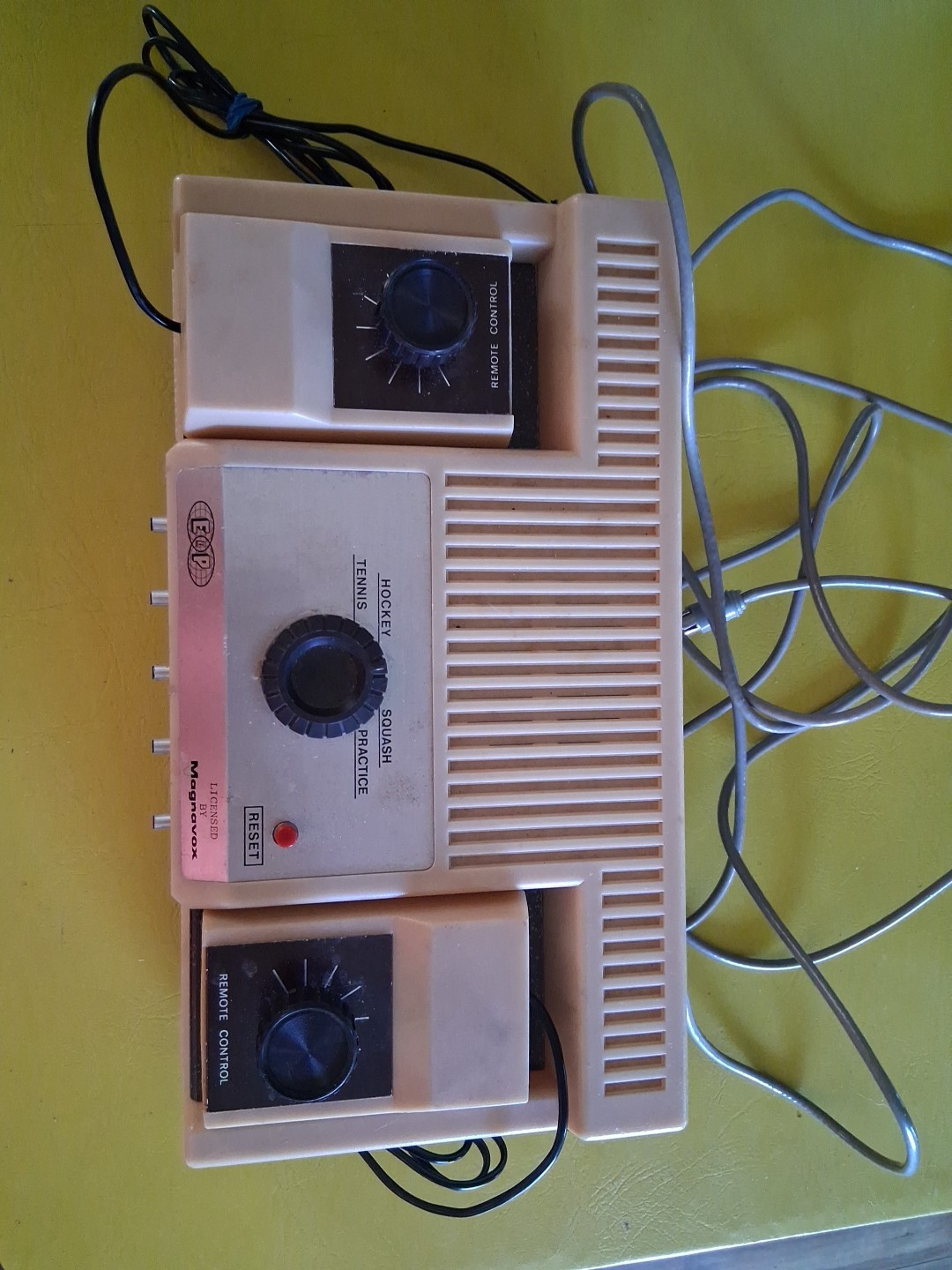 E&P-800 Sharp Magnavox 4 Sports Electronic Video Games (Not Working)