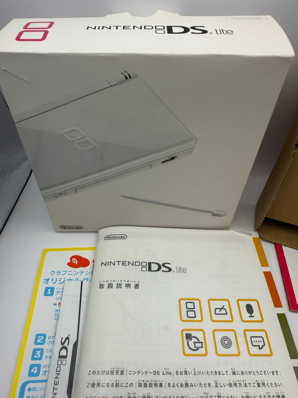 Nintendo DS Lite Console Crystal White Genuine Charger Pen Tested EUC