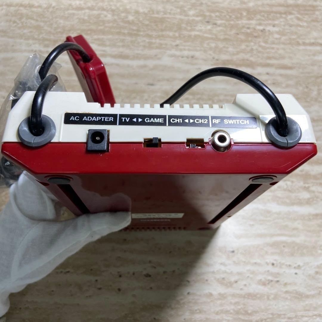 Nintendo Family Computer Famicom Square Button Console Boxed Tested Working 7157