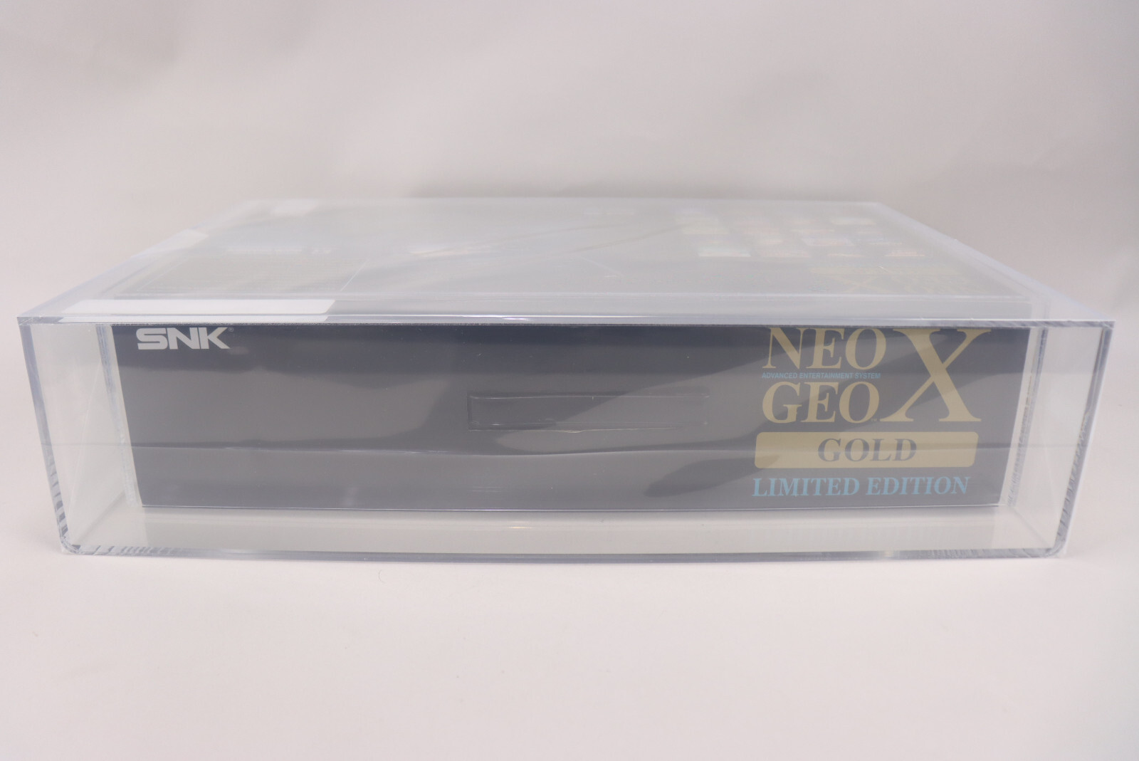 2012 SNK Playmore Neo Geo X Gold Limited Edition Console VGA Gold Level 85+ NM+