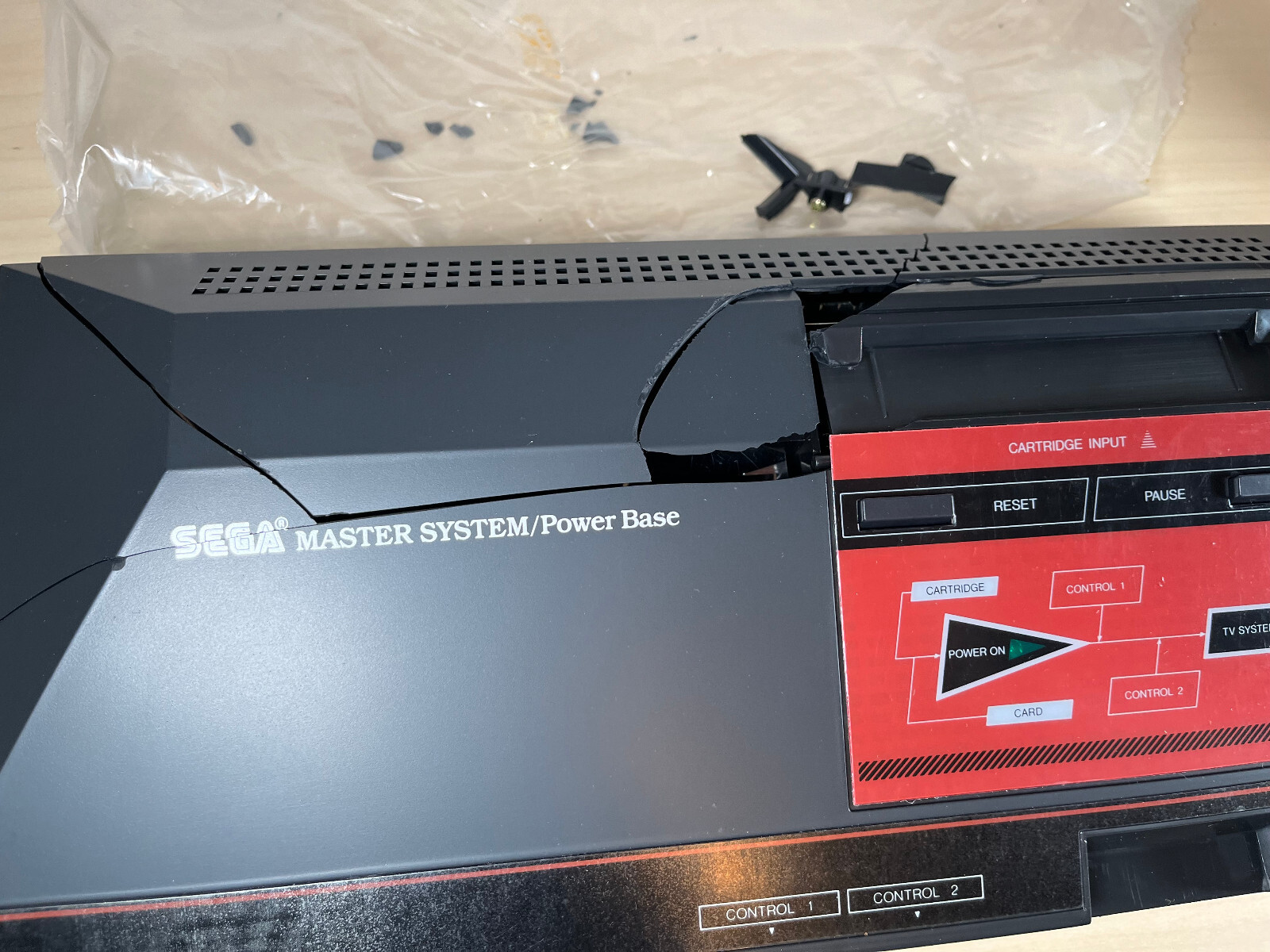 Cracked System – Sega Master System Game System Open Box