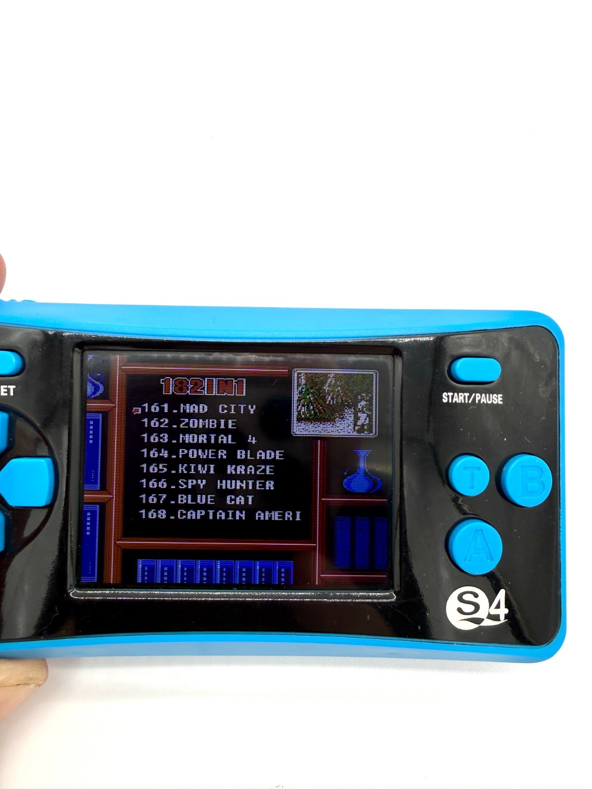 Handheld Game Console 182 Built-in Classic 8-Bit Games 2.5″ LCD Screen