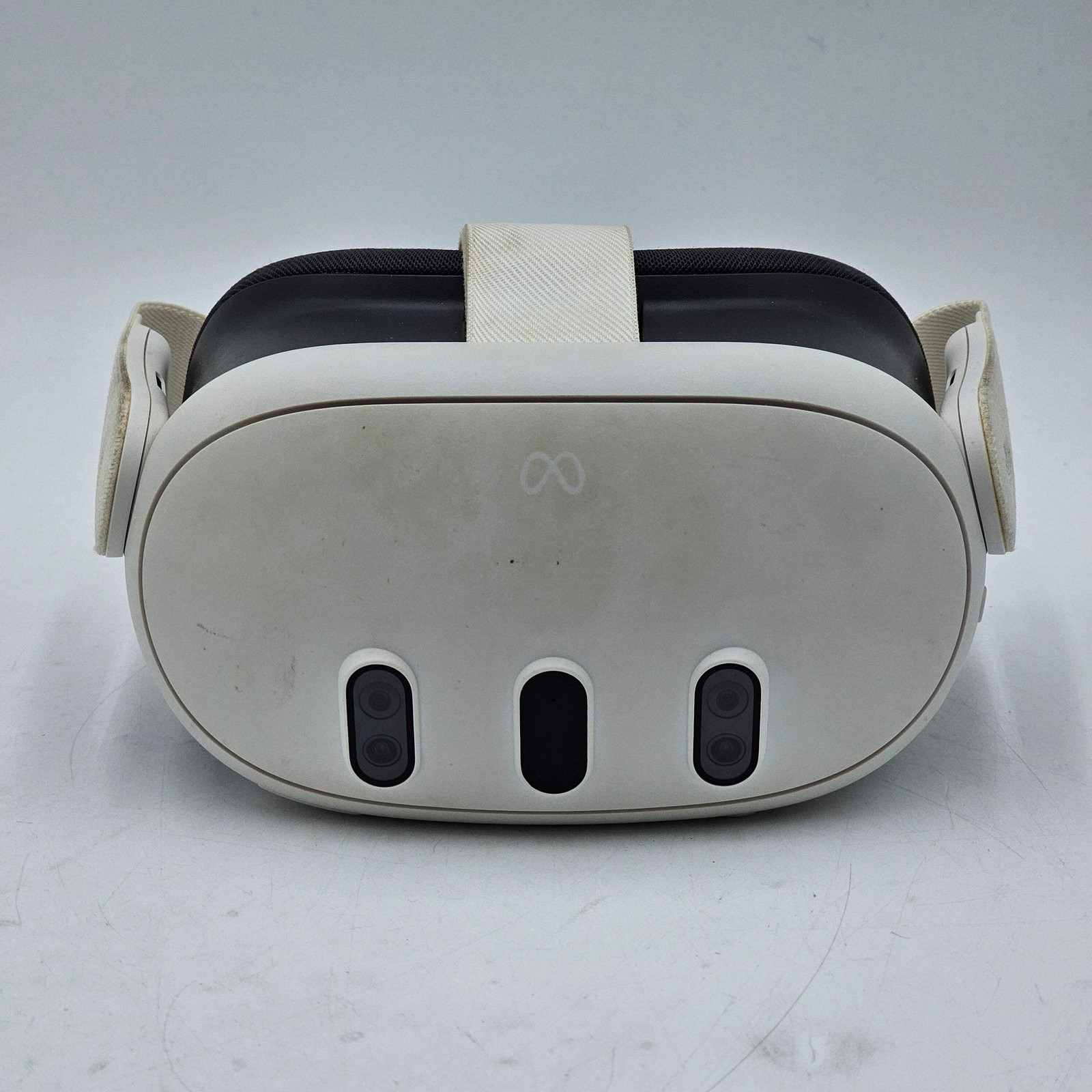 Meta Quest 3 128GB Standalone All-in-One VR Headset S3A